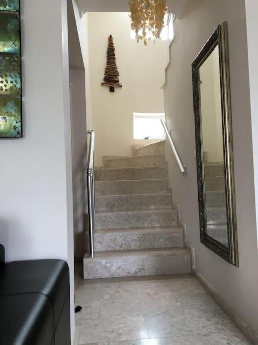 Villa Palm *