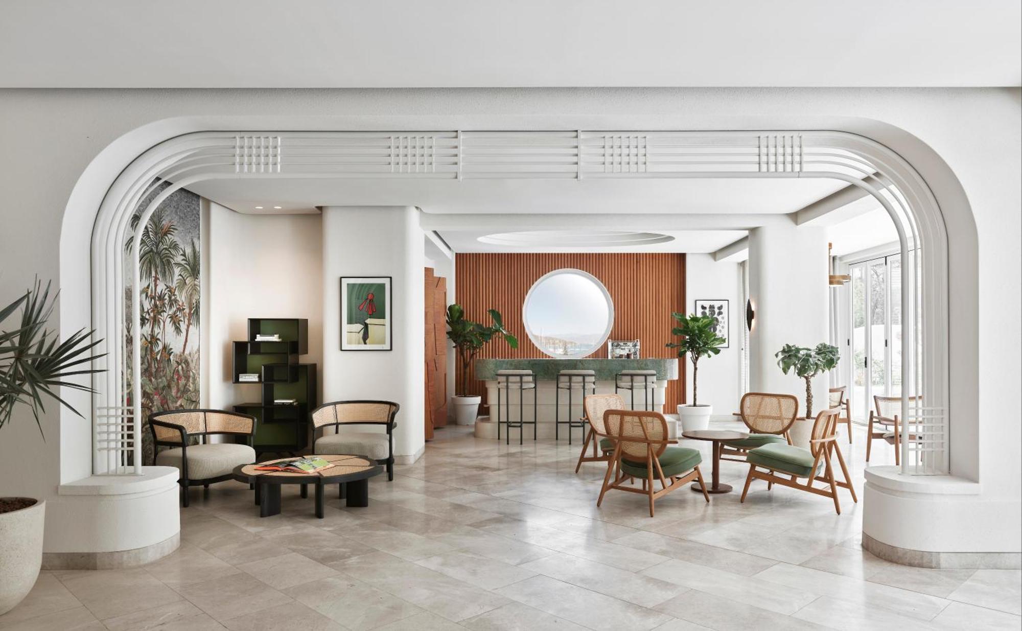 Hotel Yacht Classic - Boutique Class 4*