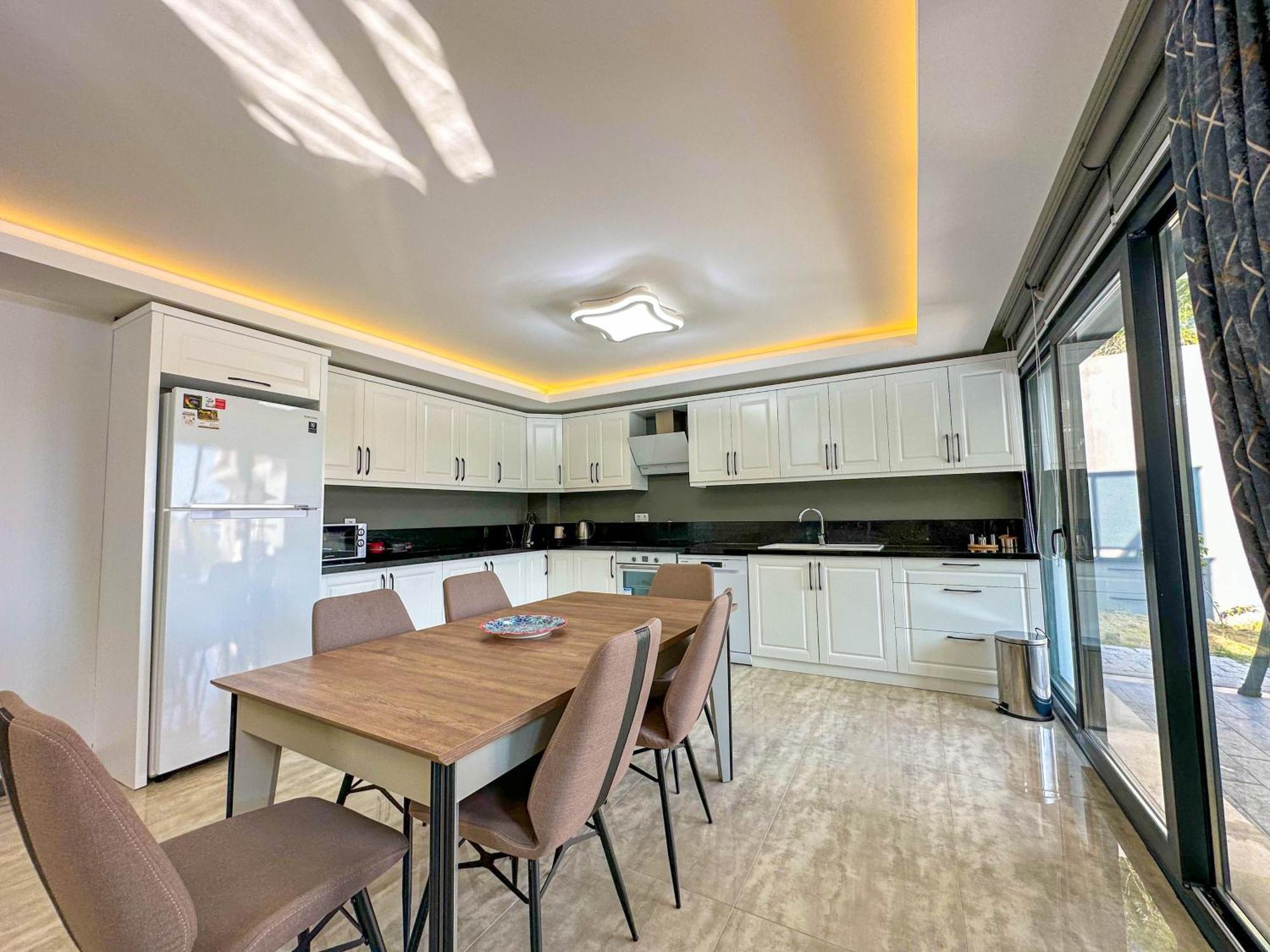 Goecek Marin B 4+1 Villa, Oezel Havuzlu Villa *