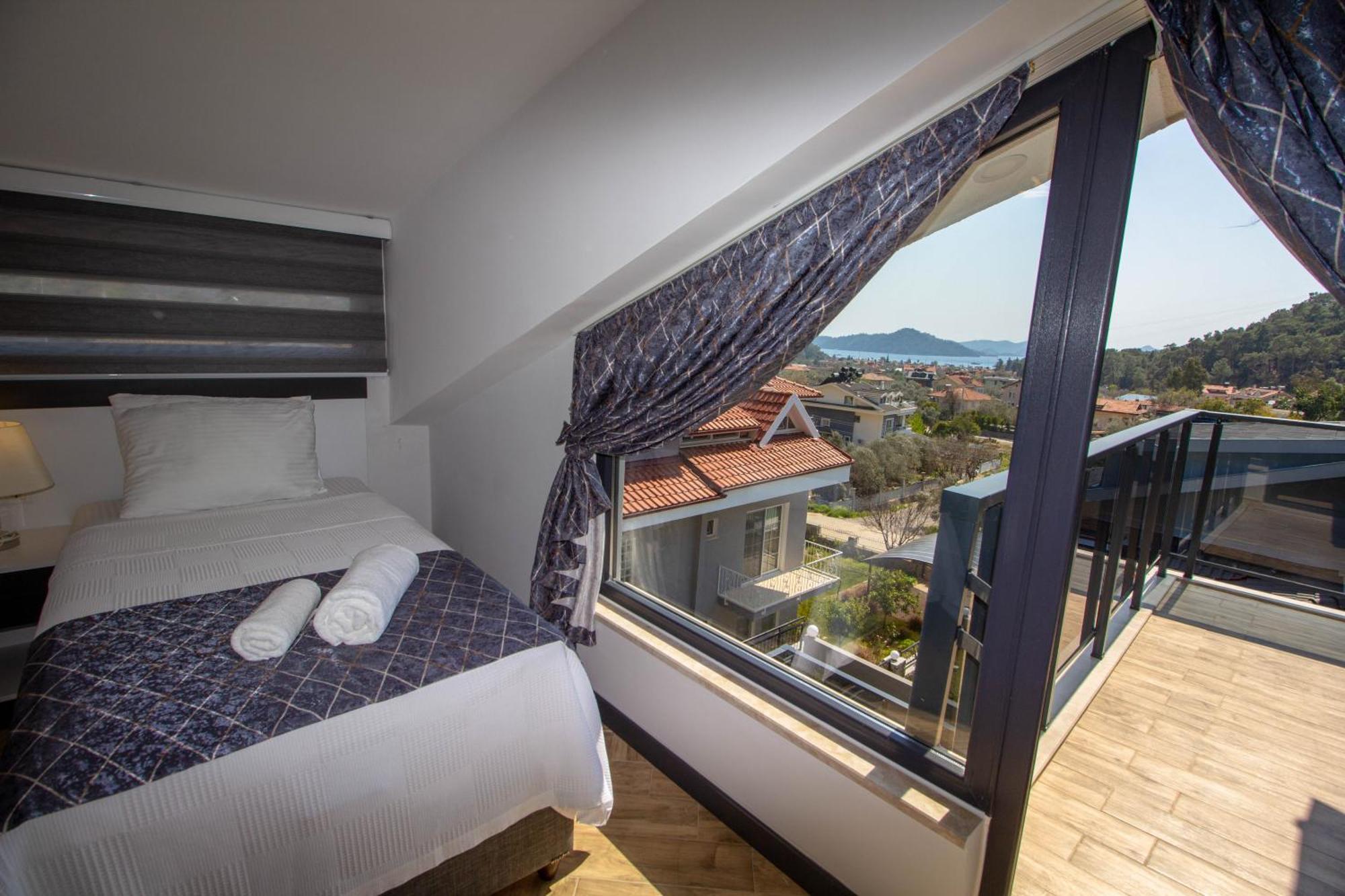 Villa Goecek Marin C 4+1 Villa, Oezel Havuzlu
