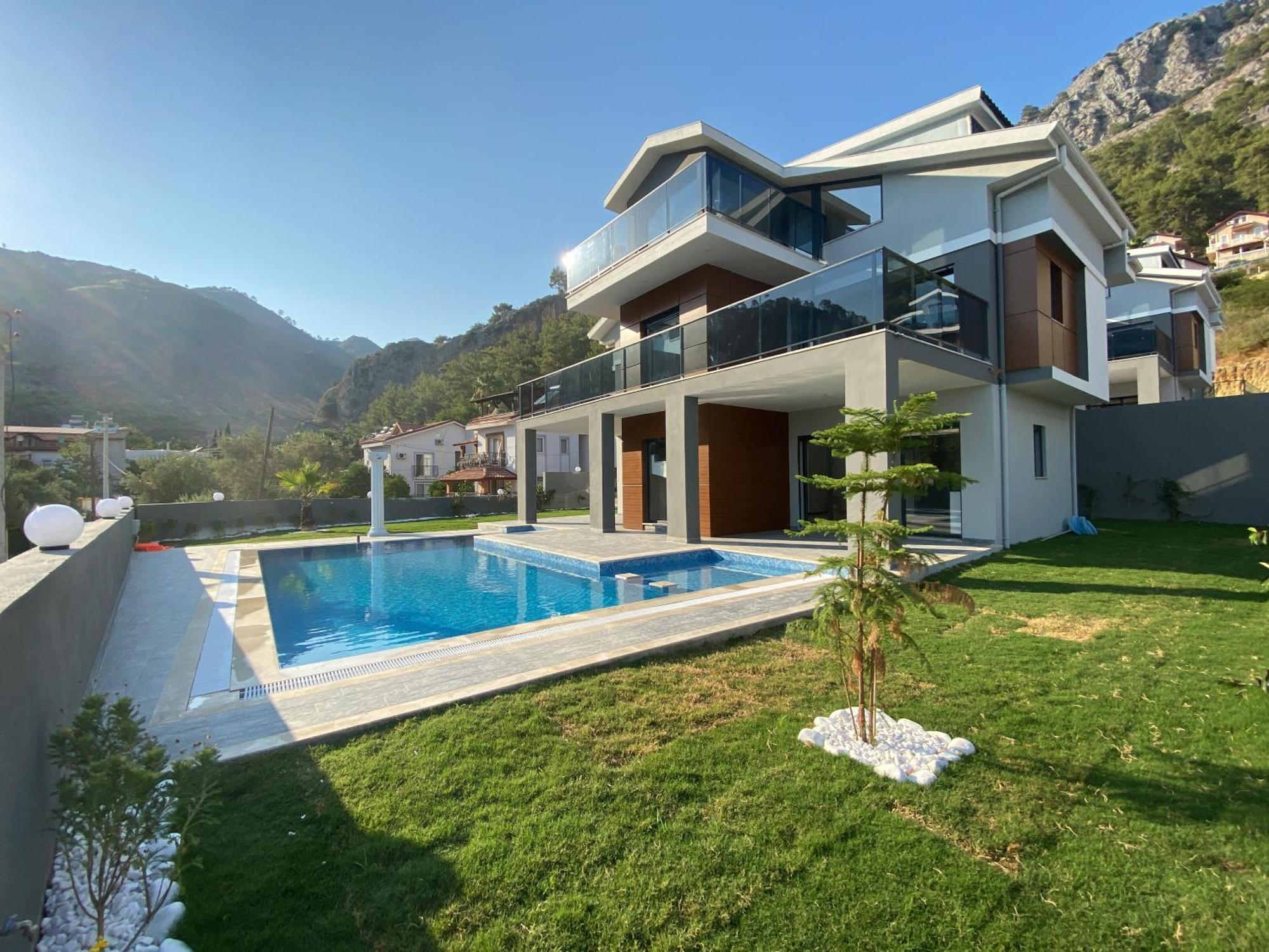 Villa Goecek Marin C 4+1 Villa, Oezel Havuzlu Fethiye