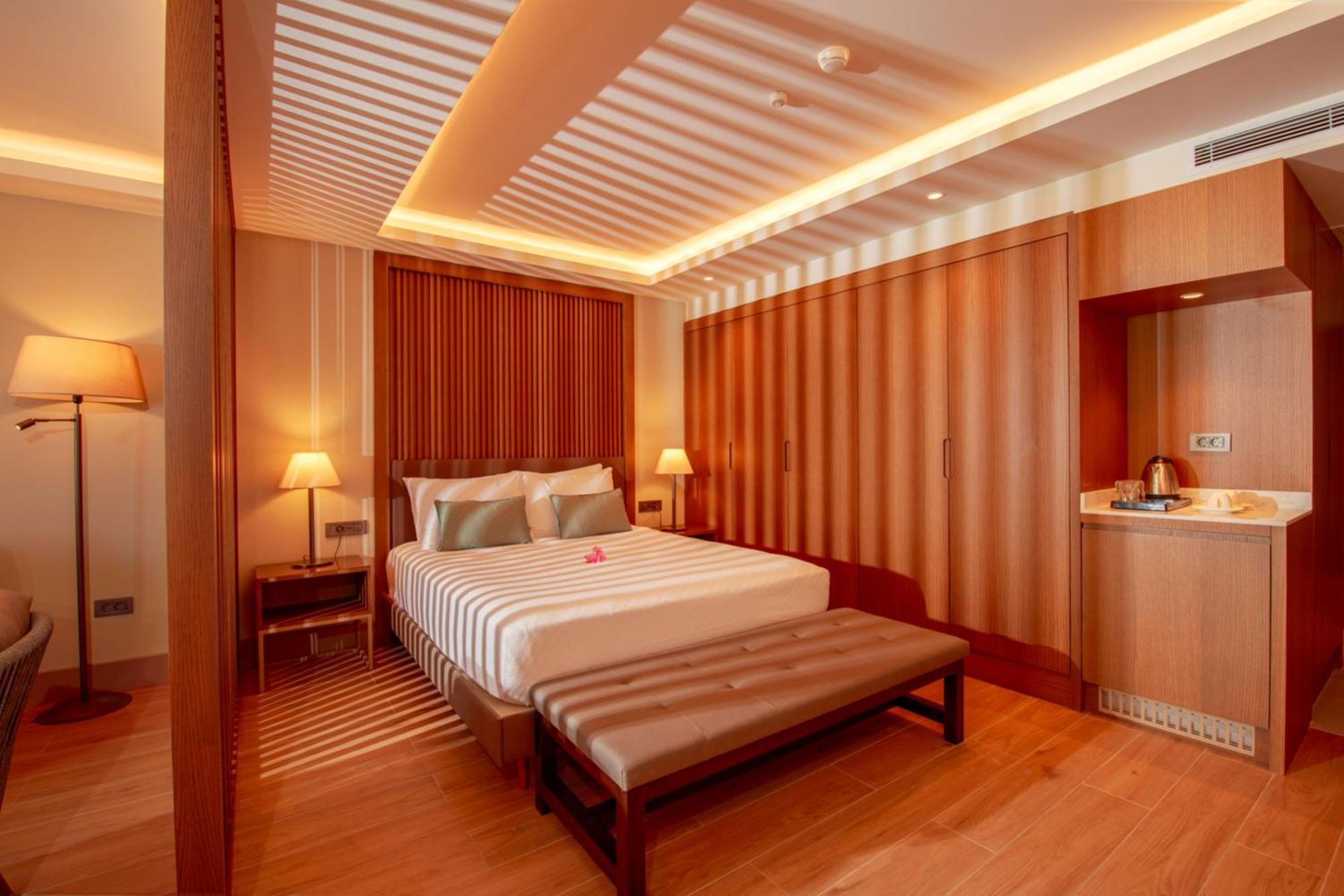 Casa Lumar Luxury Hotel
