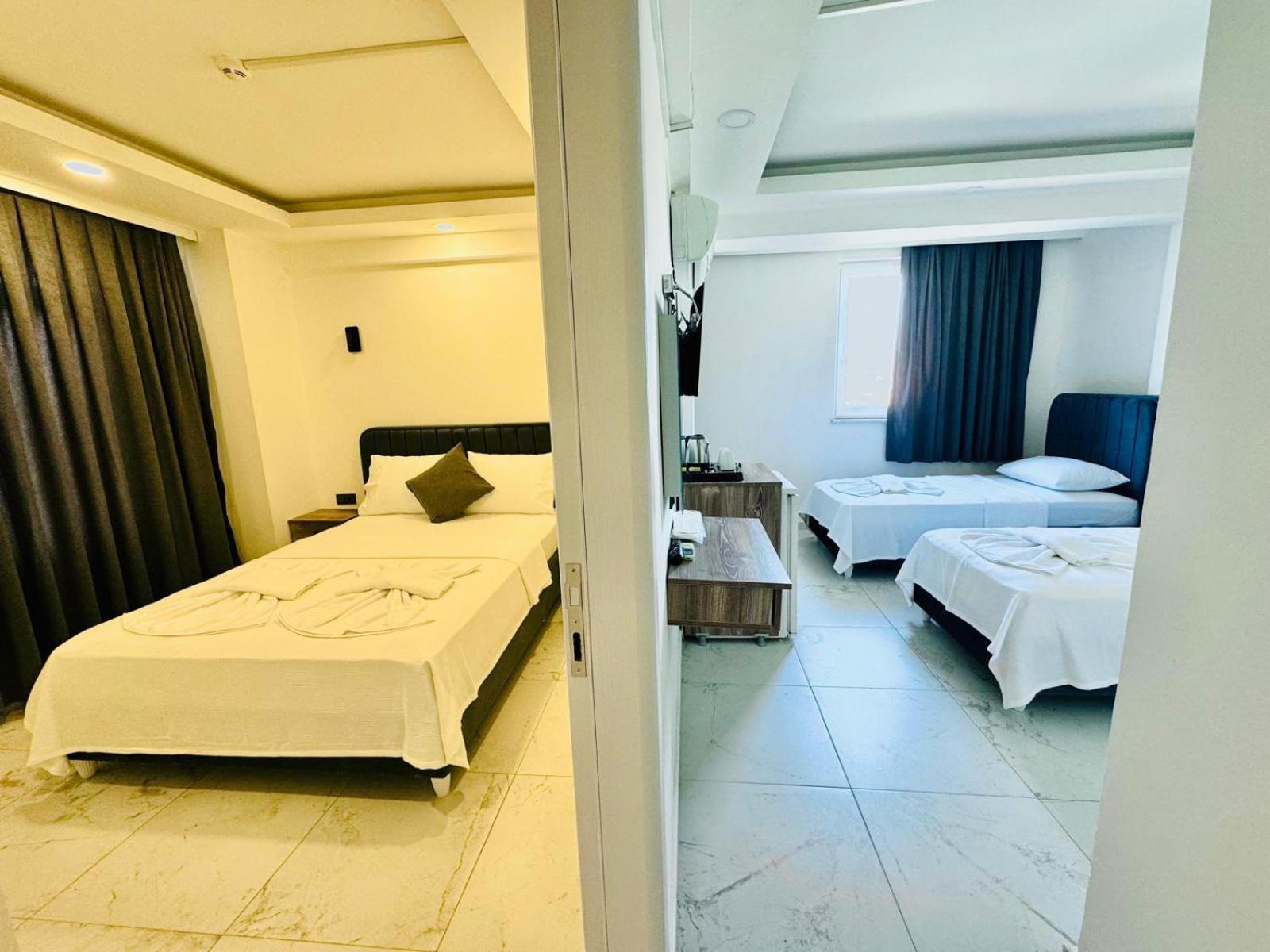 Sea Door Hotel