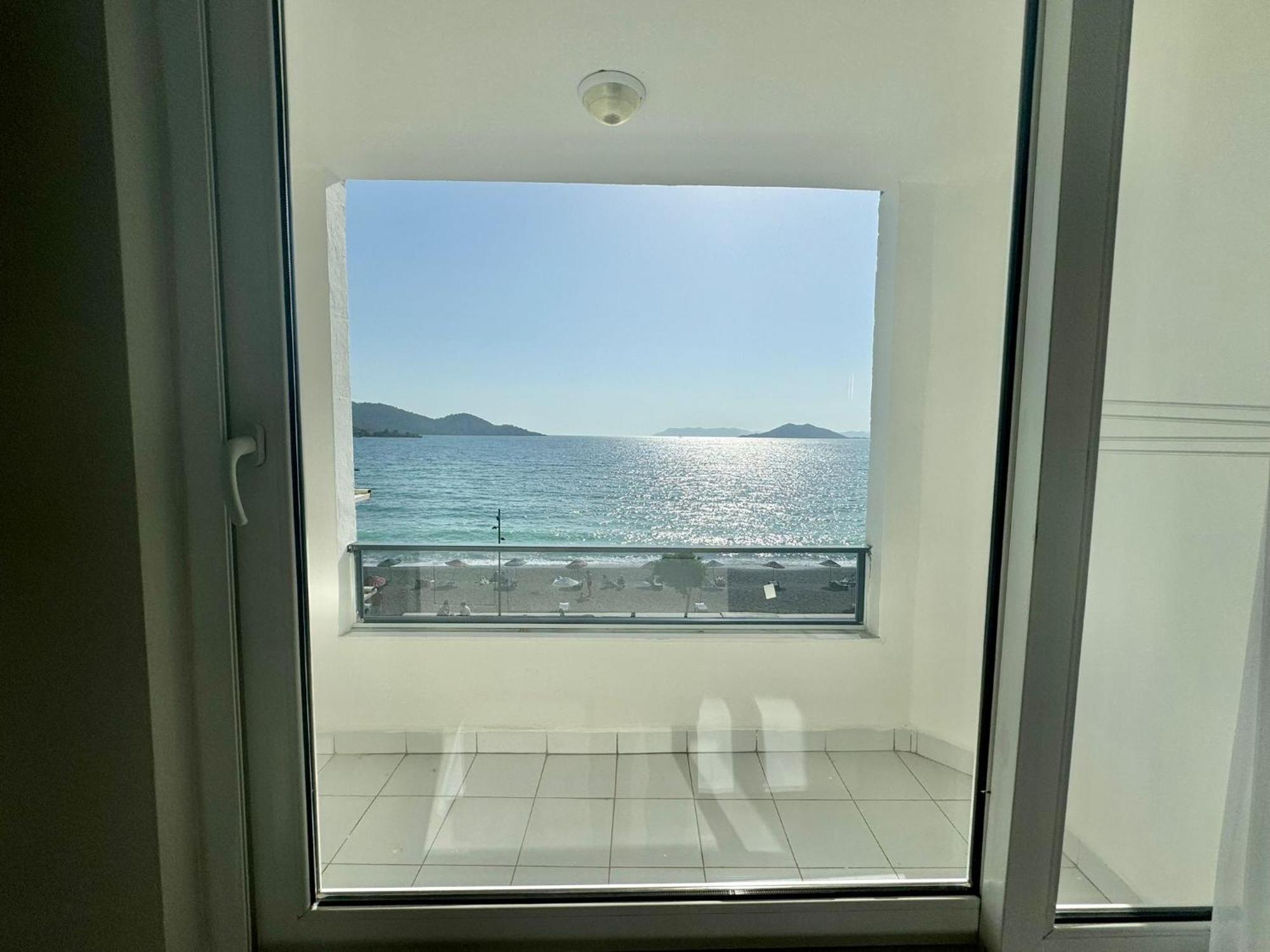 Hotel Sea Door