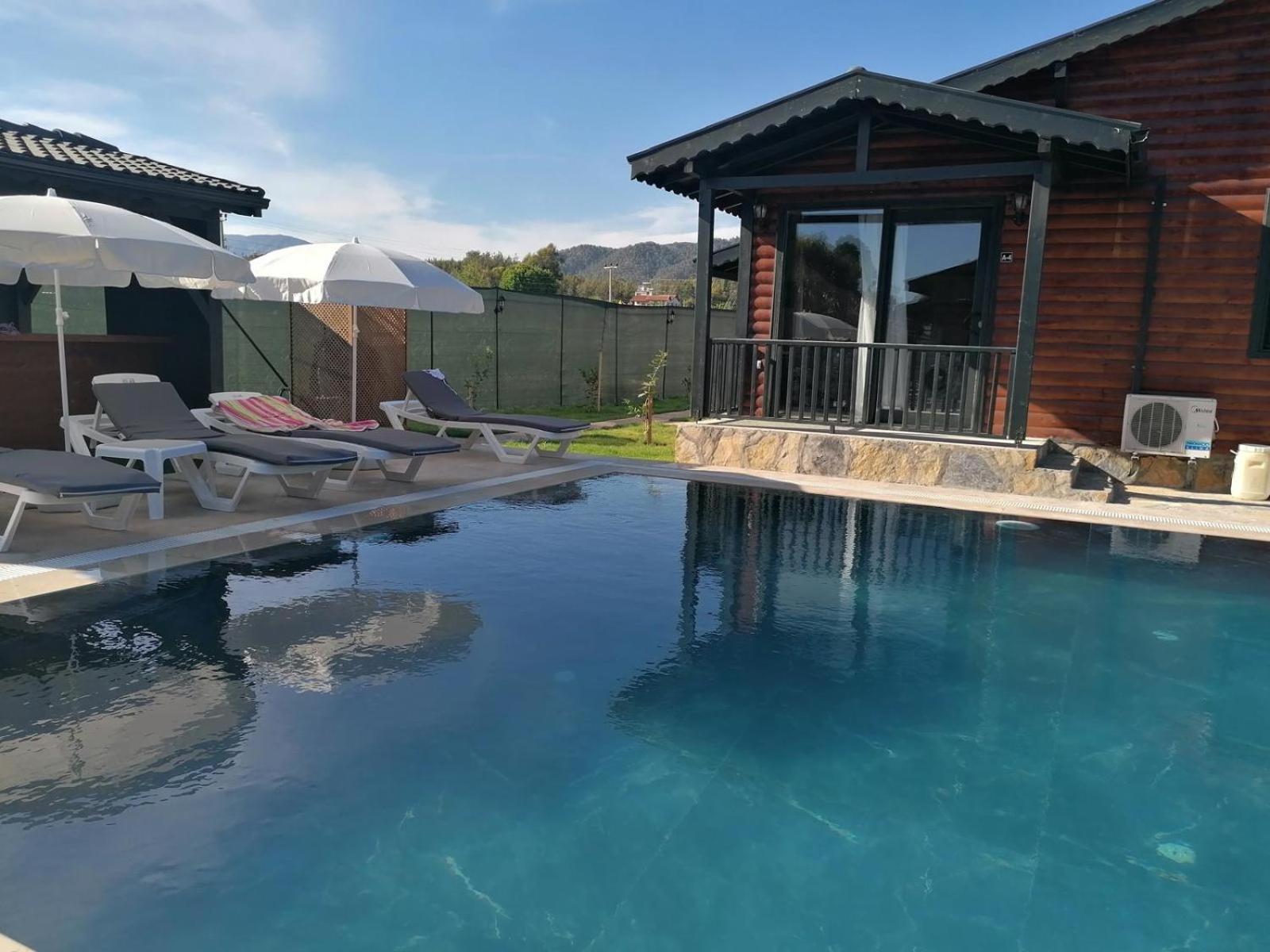 Summertime Aparthotel *