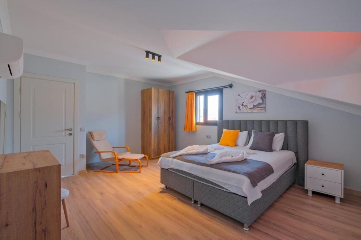 White Palm 1 Villa