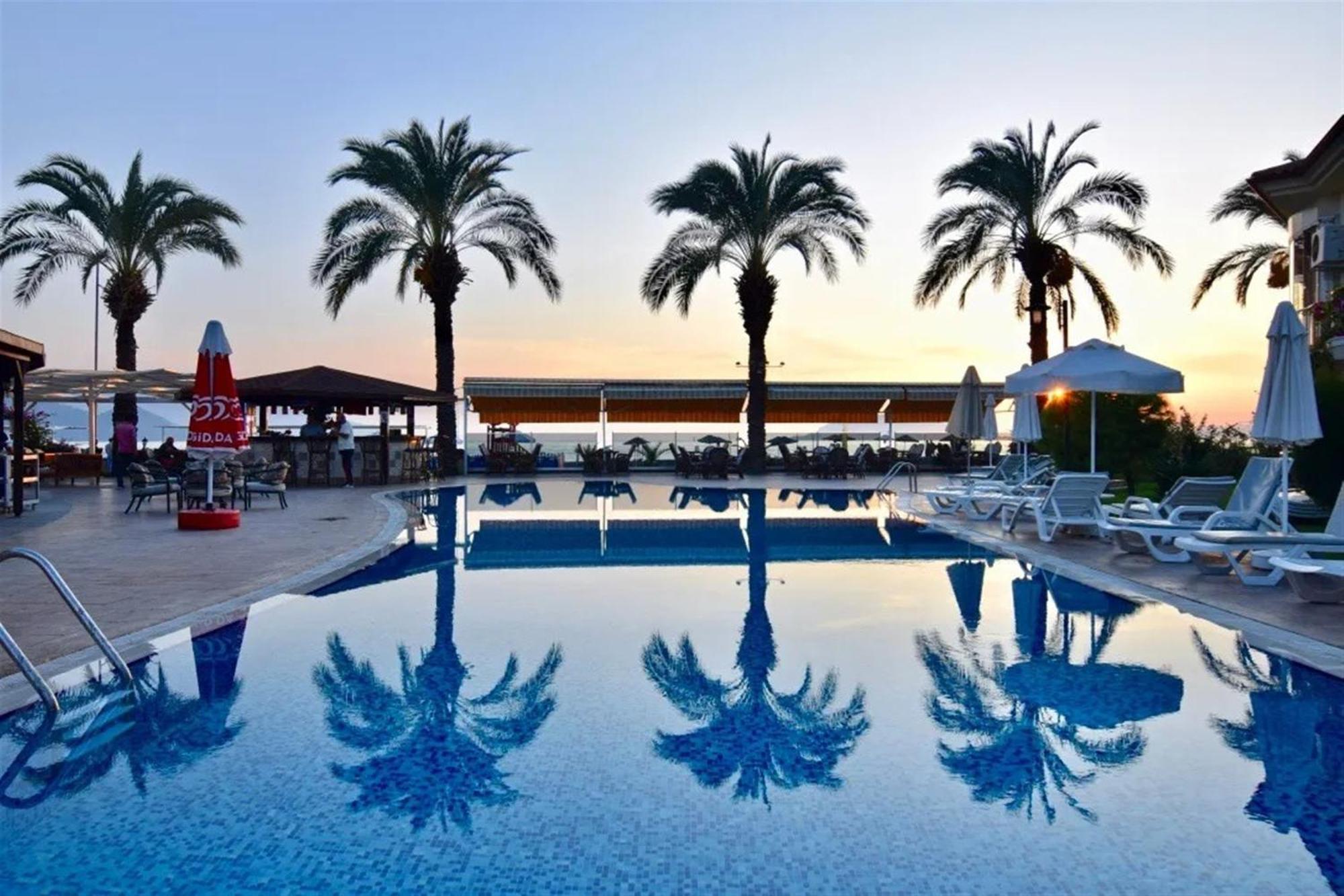 Apartment Sunset Club Lebrentals *