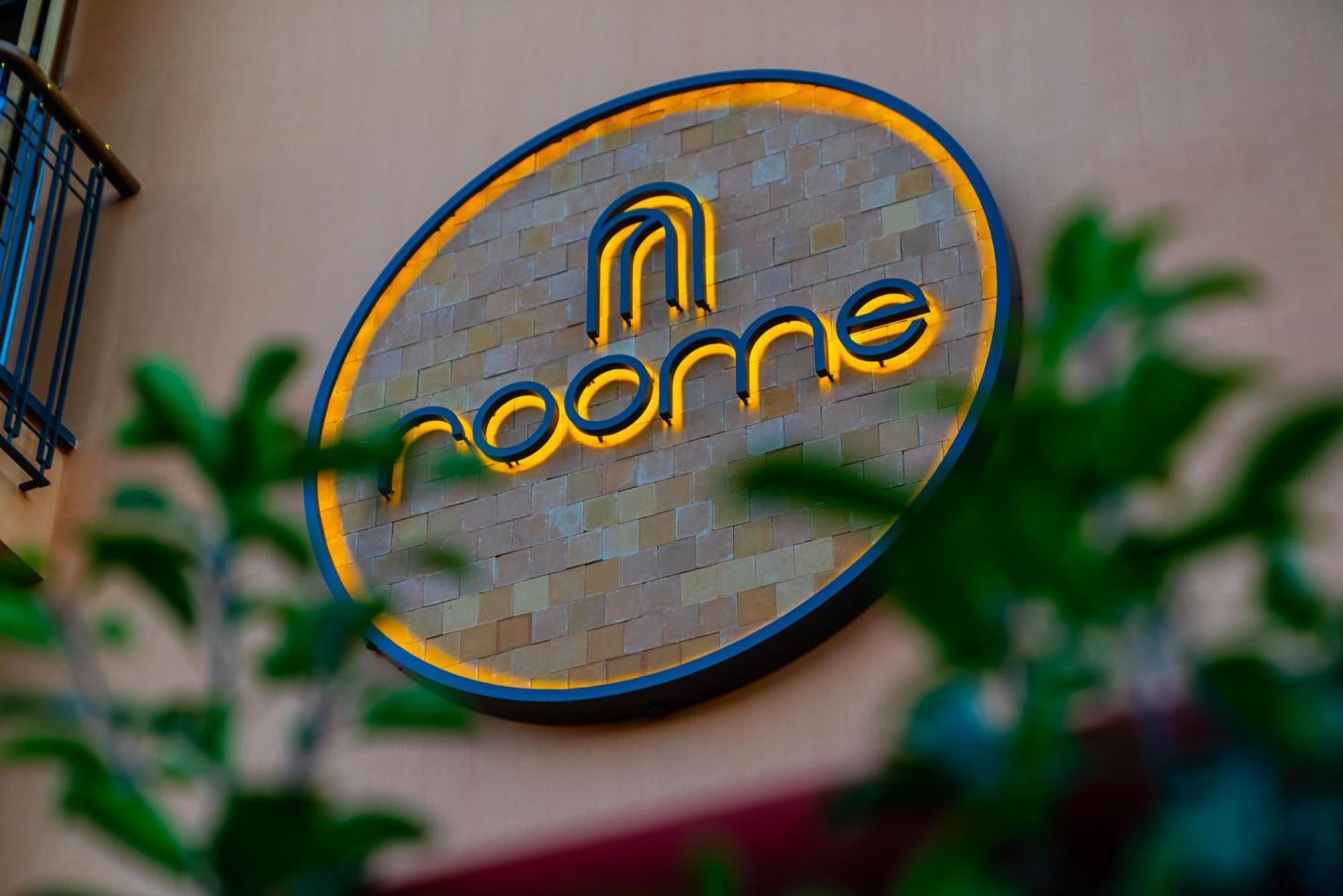 Roome