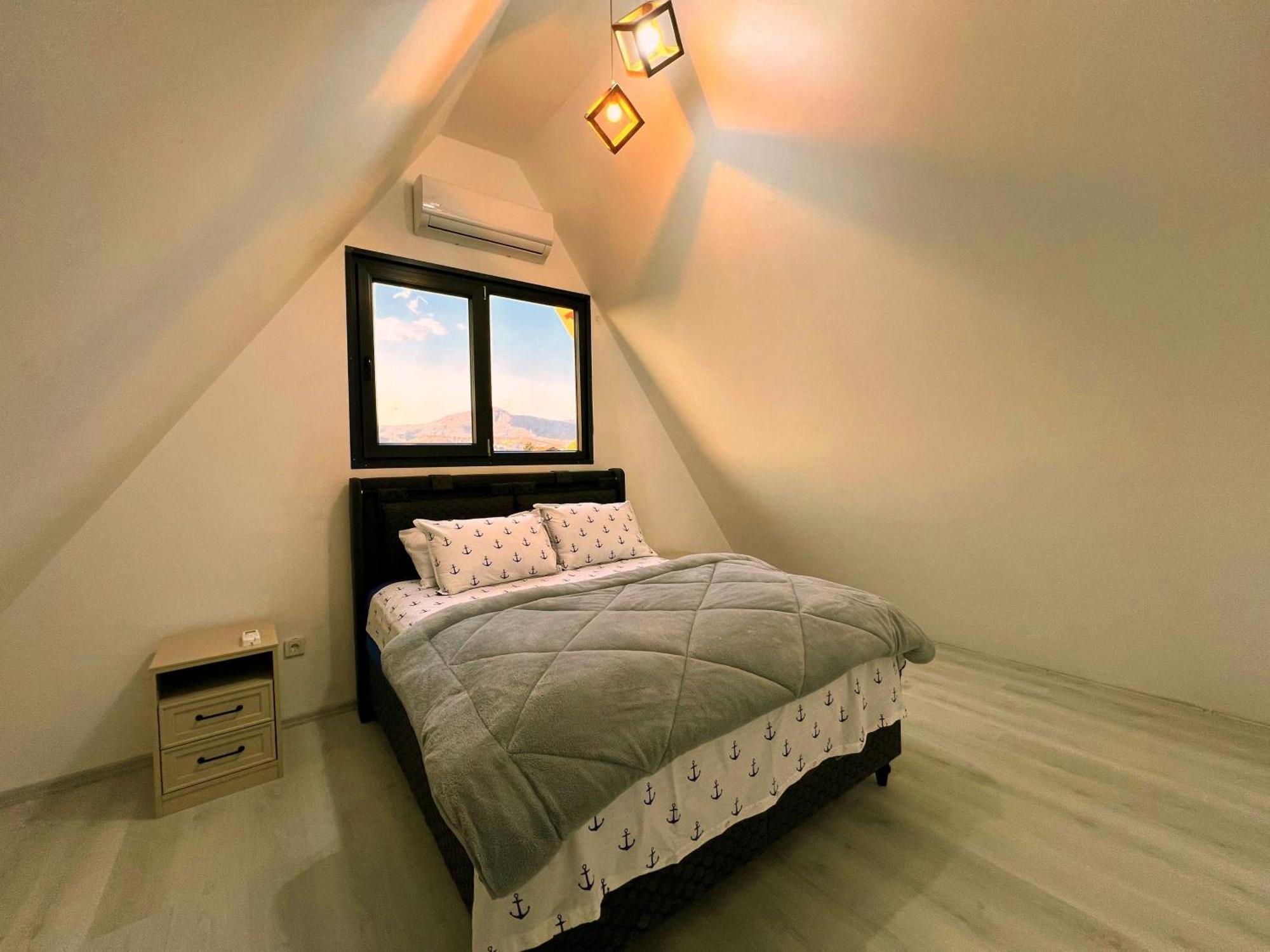 Luxe Villa *