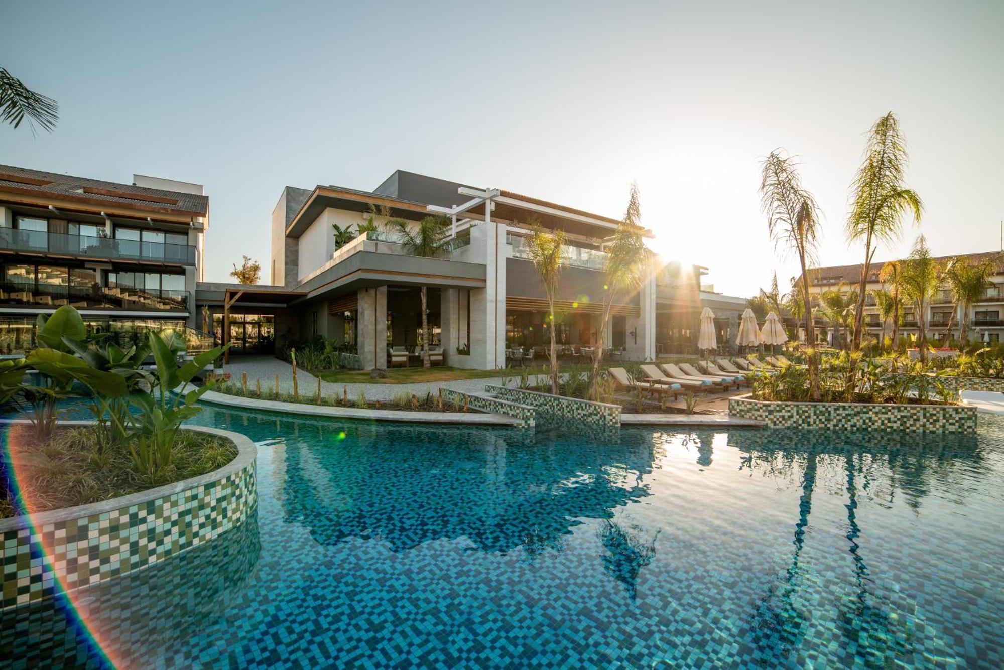 Hotel Akra The Tui Blue Sensatori (adults Only) 5*