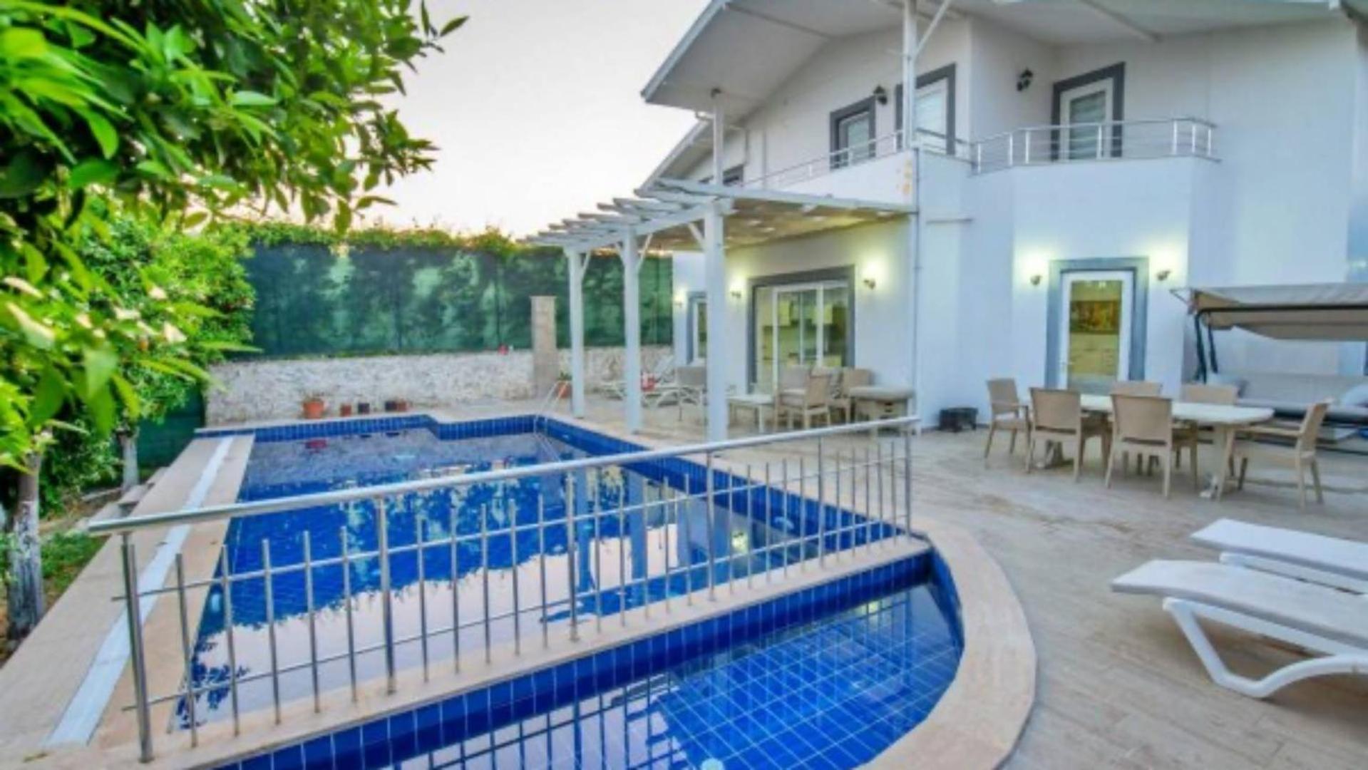 Yaniklar 4 Bedroom 8935