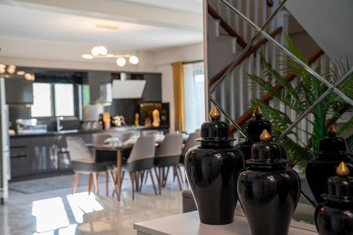 With Sea View And Heated Pool Mariposa Villa *