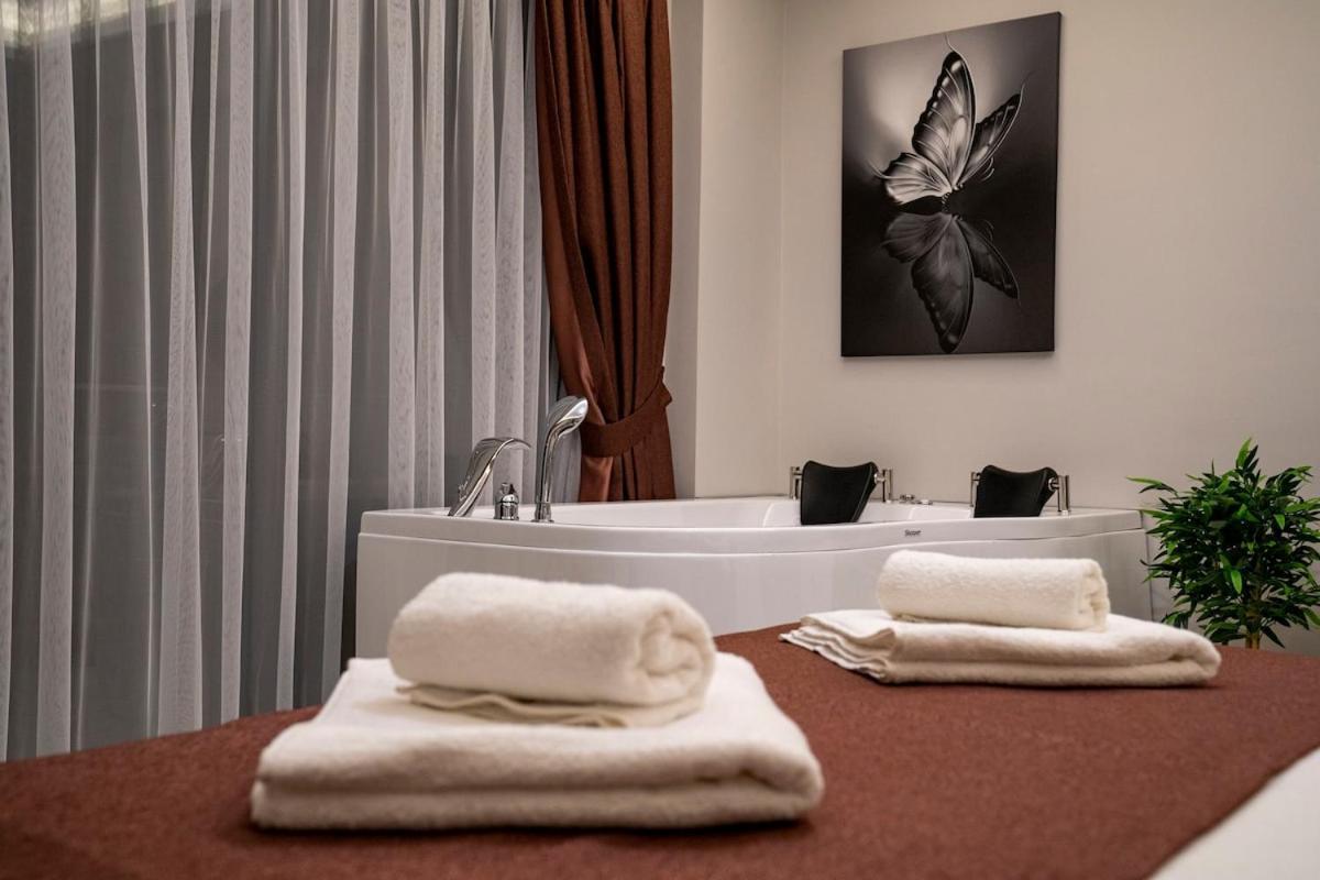 With Sea View And Heated Pool Mariposa * Fethiye