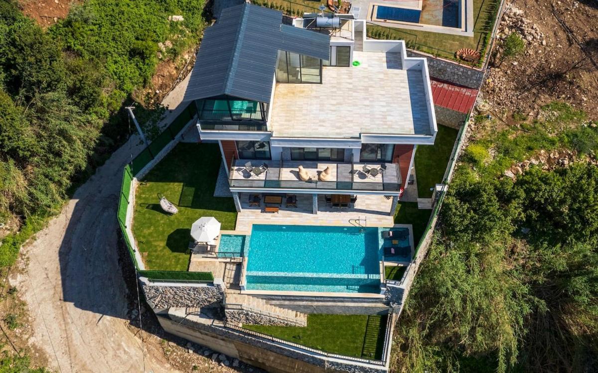 With Sea View And Heated Pool Mariposa *