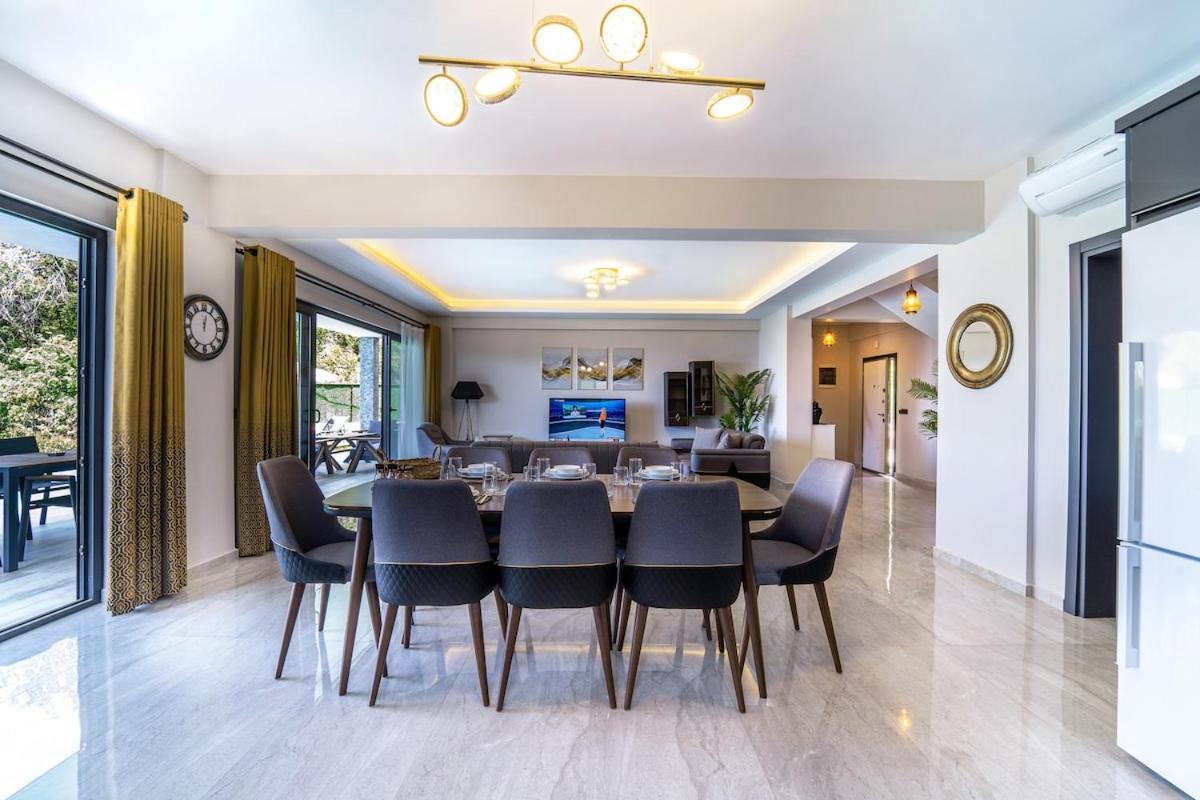 Villa With Sea View And Heated Pool Mariposa *