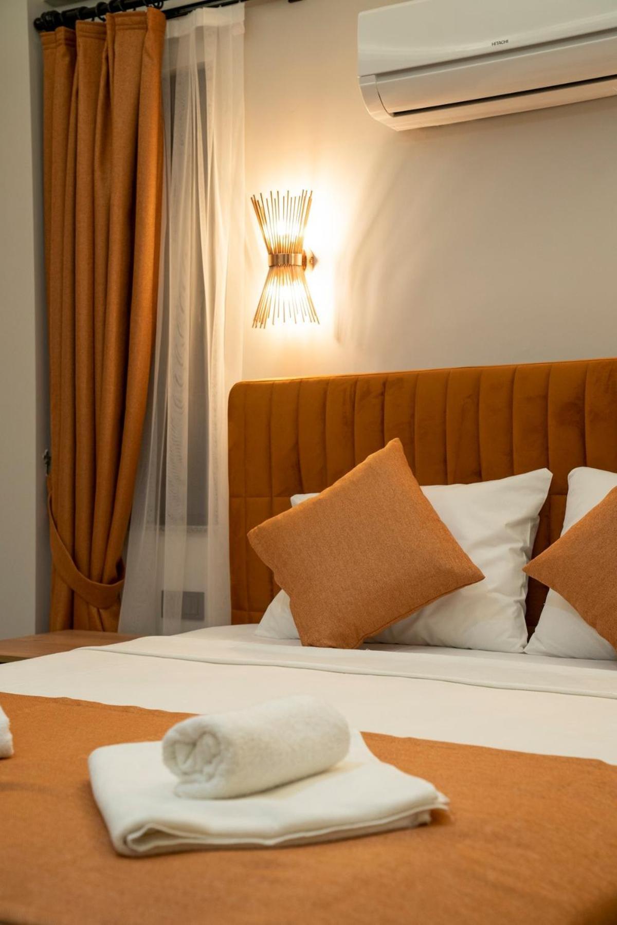 With Sea View And Heated Pool Mariposa Villa Fethiye
