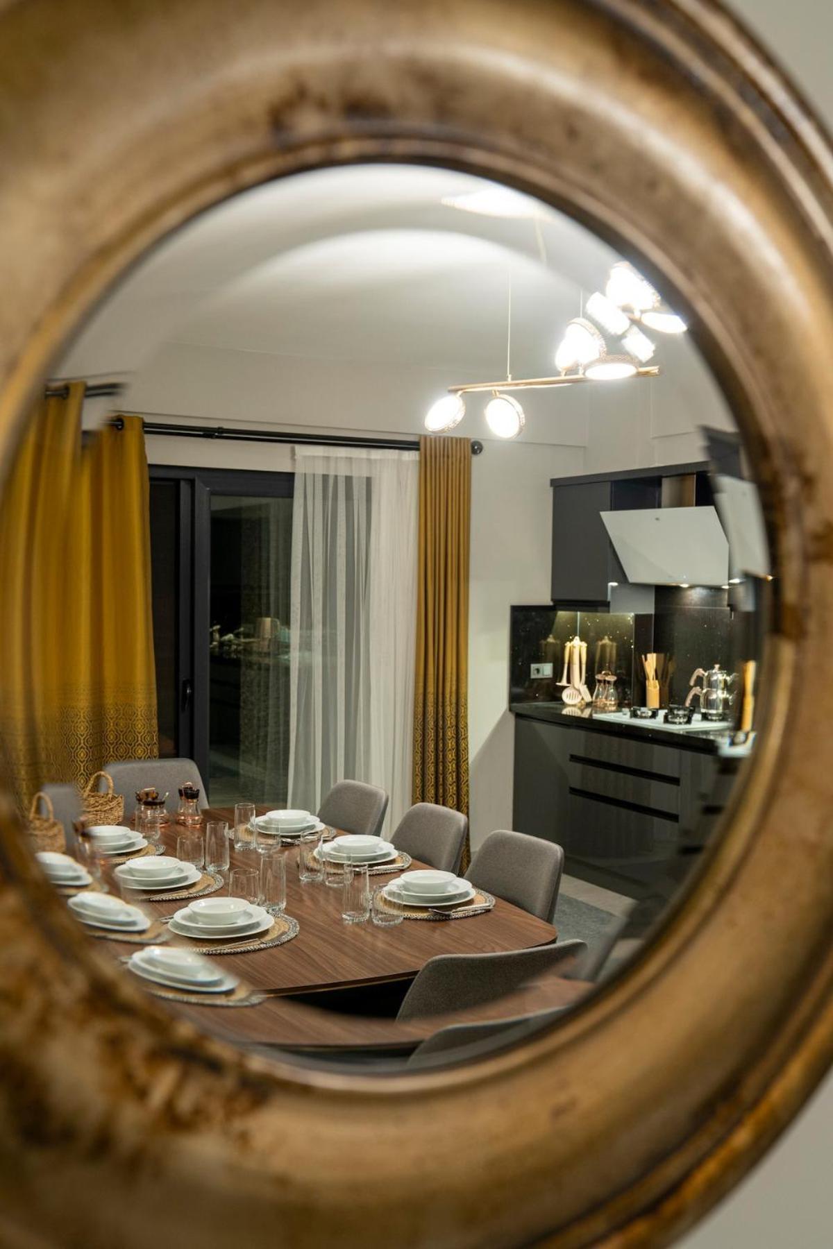 With Sea View And Heated Pool Mariposa Villa