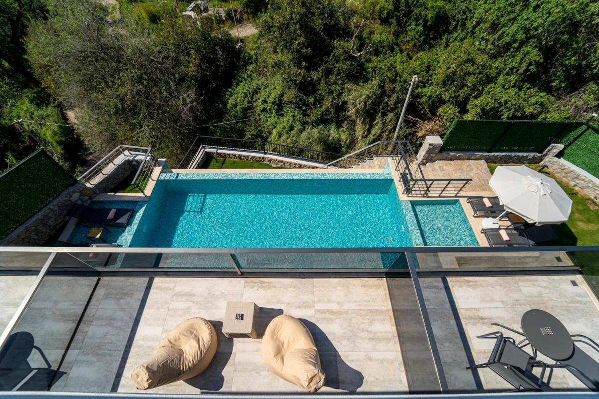 With Sea View And Heated Pool Mariposa Villa *