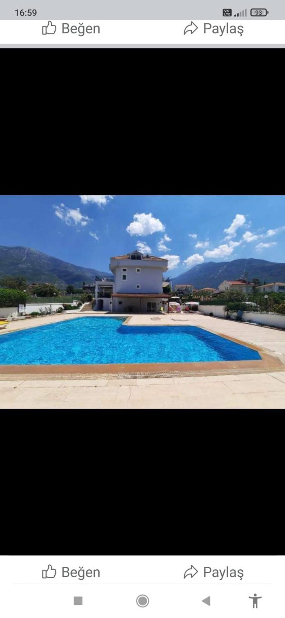 Villa Havuzlu Beyaz *