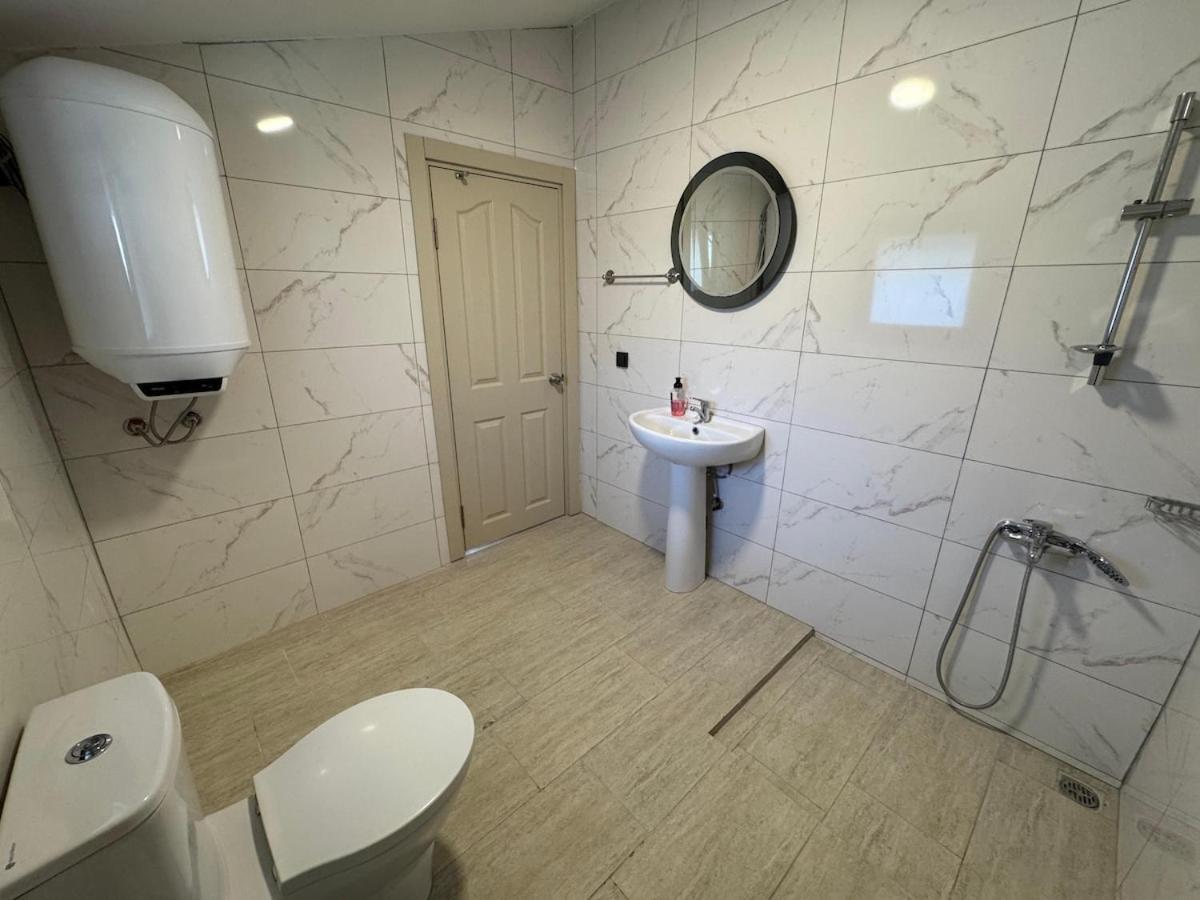 Villa White Deluxe
