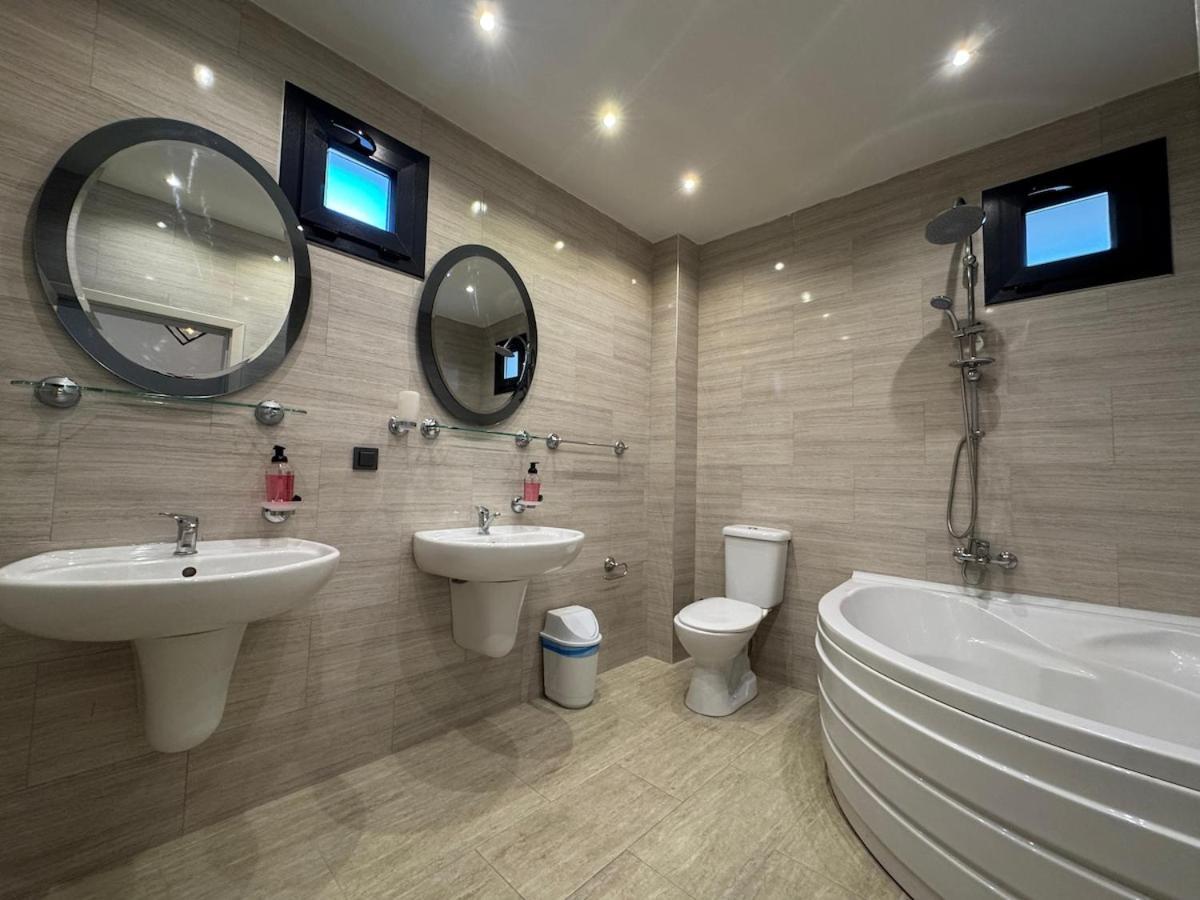 White Deluxe Villa *
