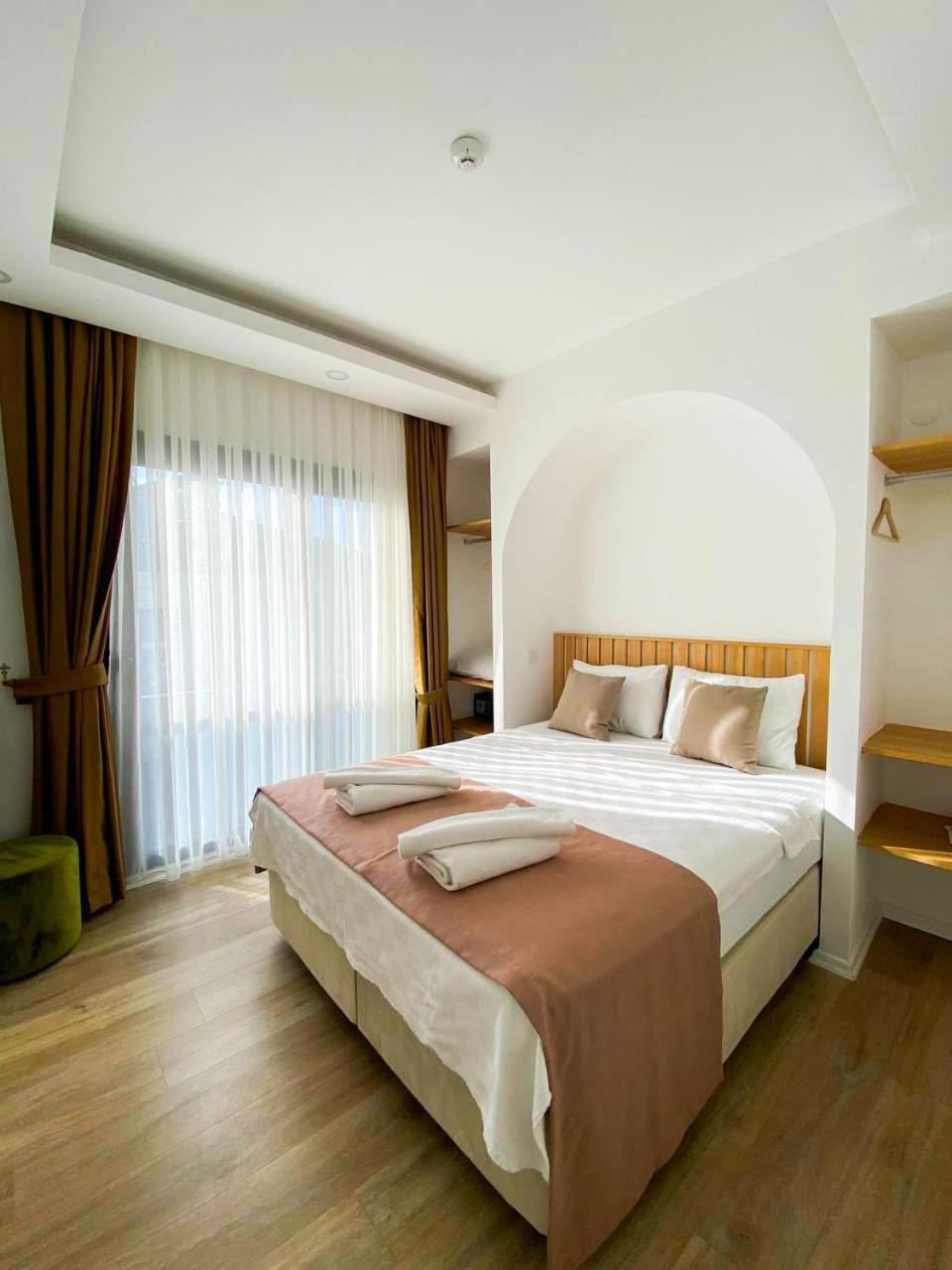 Marla Hotel