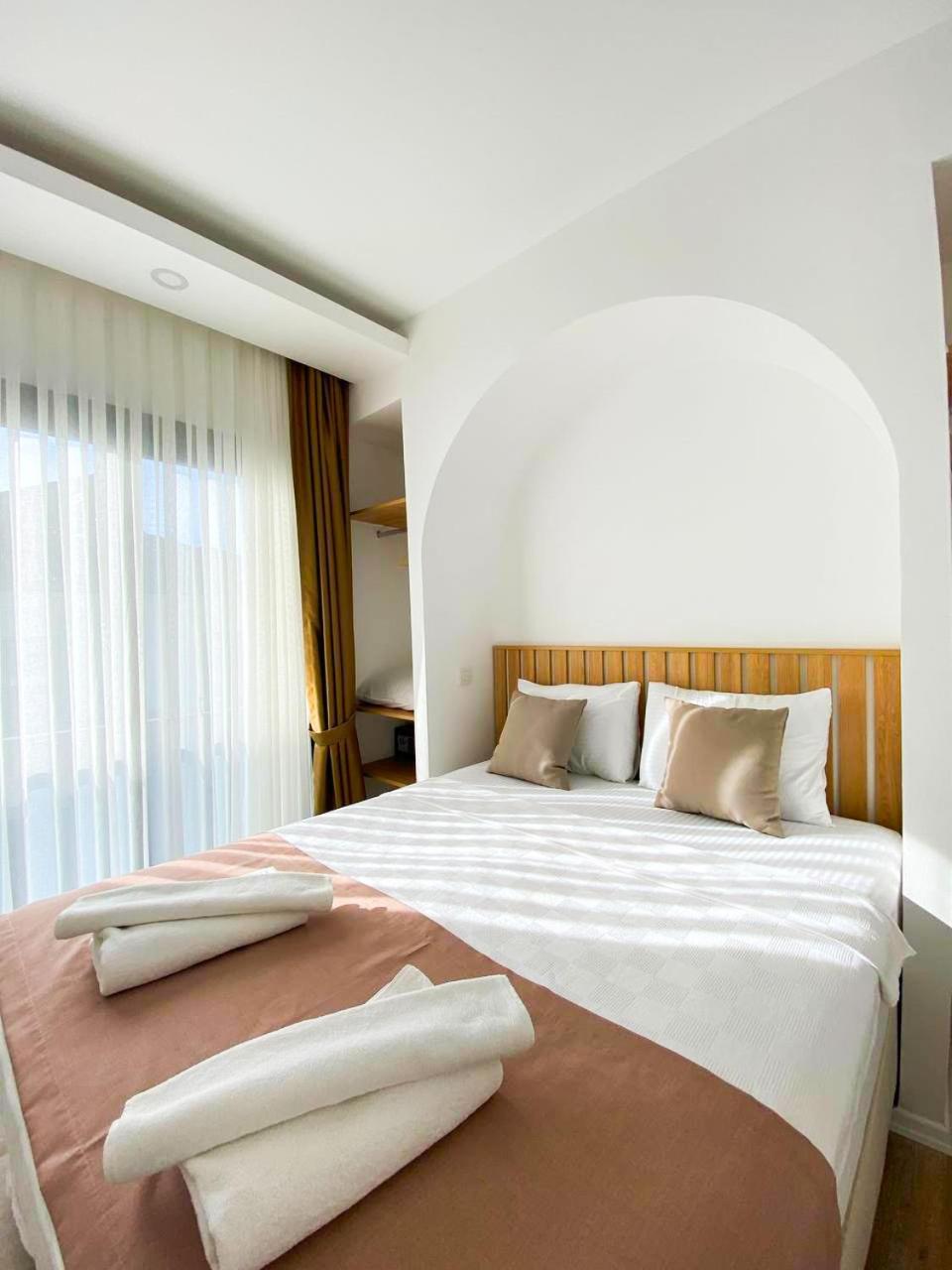 Marla Hotel *