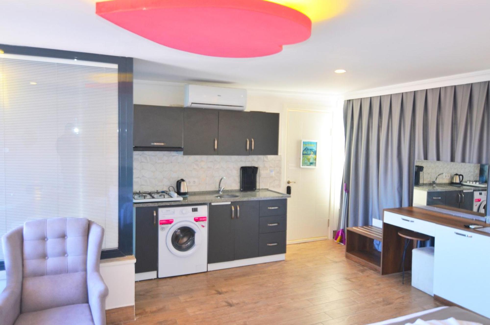 Aparthotel Royalis By Mykonut *