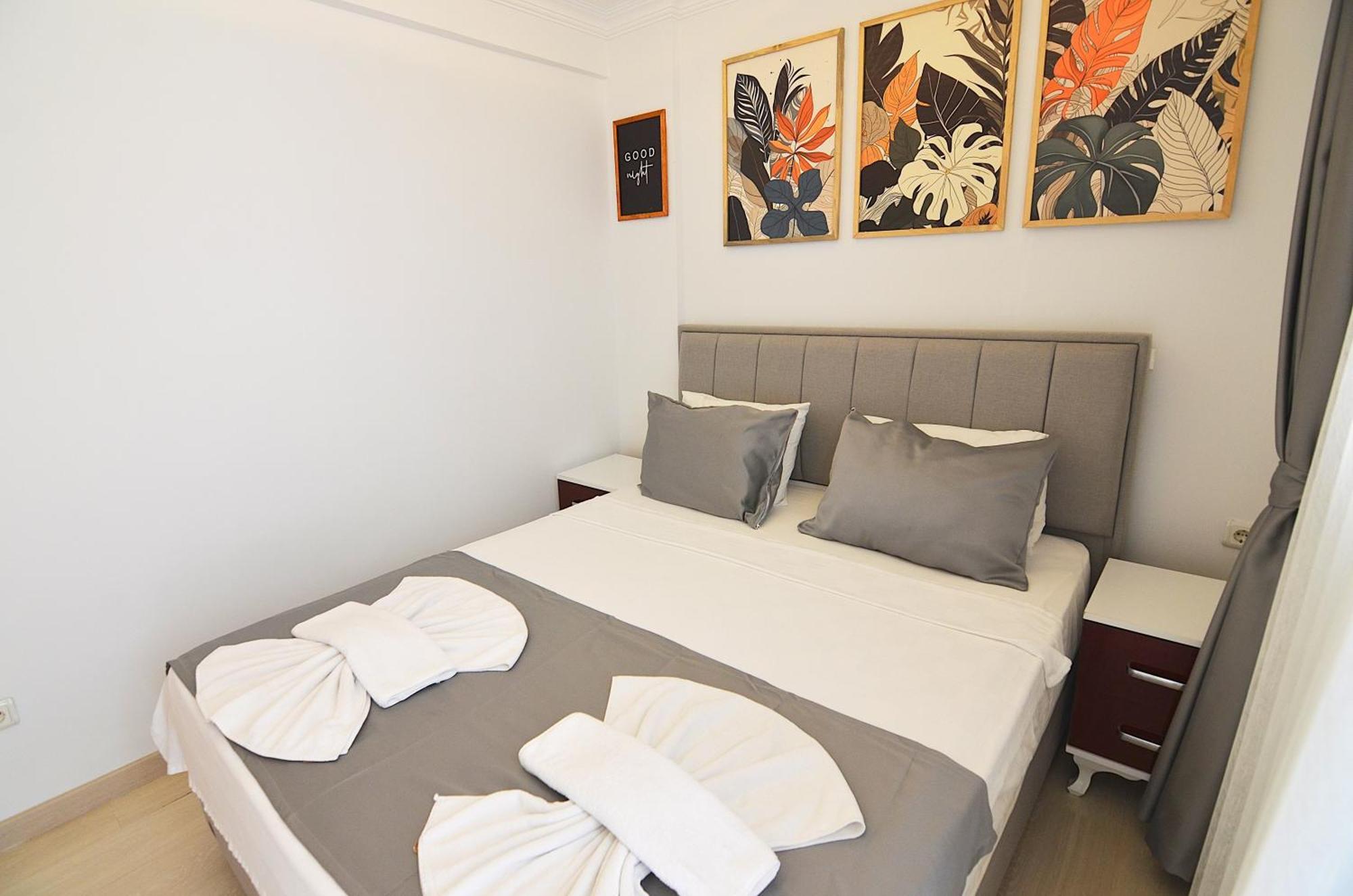 Aparthotel Royalis By Mykonut