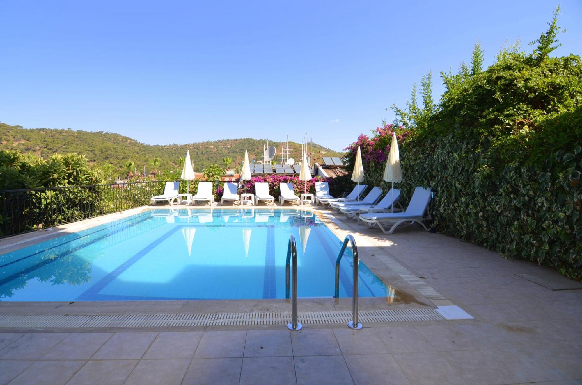Royalis Boutique By Mykonut Fethiye