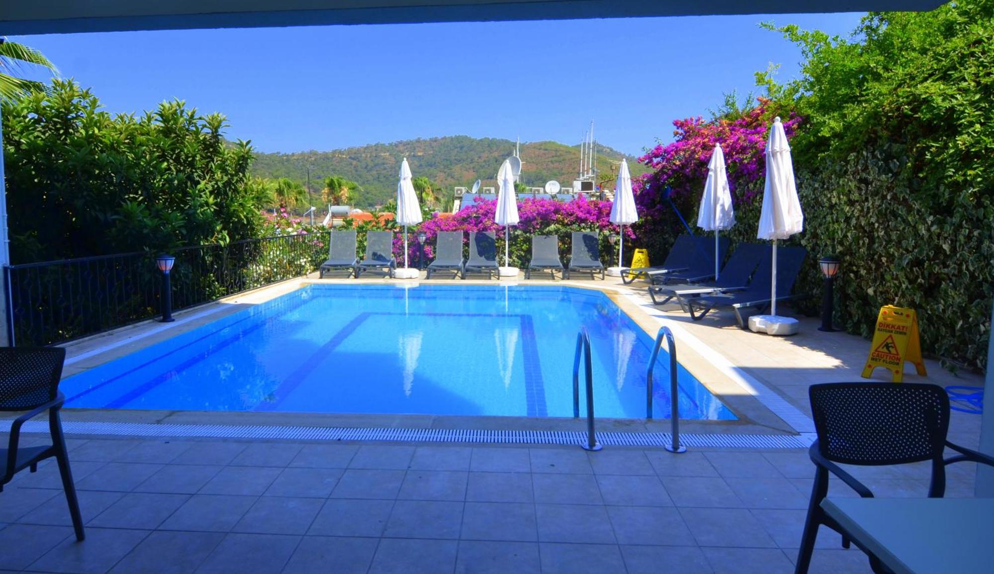 Royalis Boutique By Mykonut Fethiye