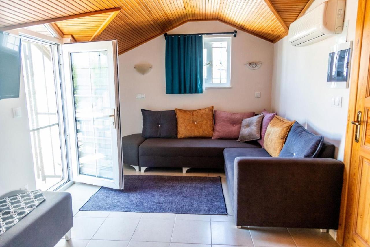 Mariner Apartment