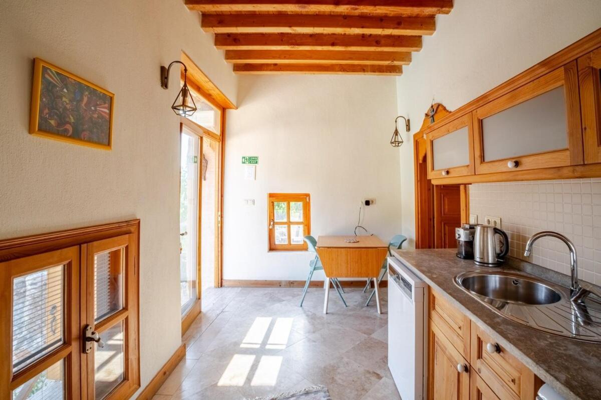 Villa Apsara - Secluded Oasis - Big Pool - Amazing Views Fethiye