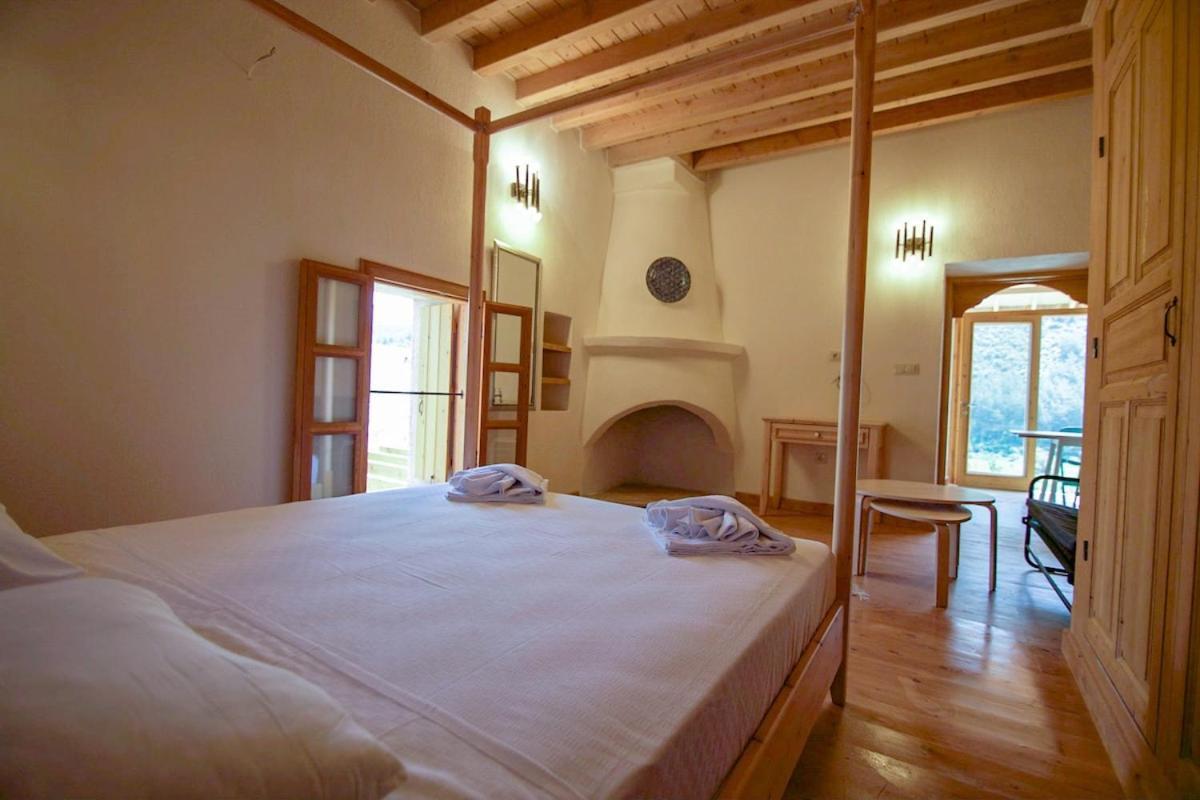 Apsara - Secluded Oasis - Big Pool - Amazing Views Villa