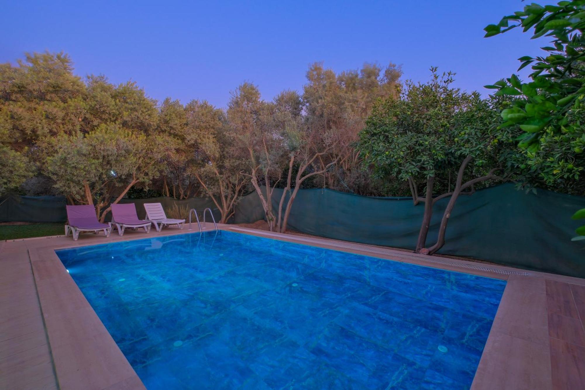 Avci Villa-fethiye 3+1 In Garden With Private Pool, 10 Minutes To The Beach Villa
