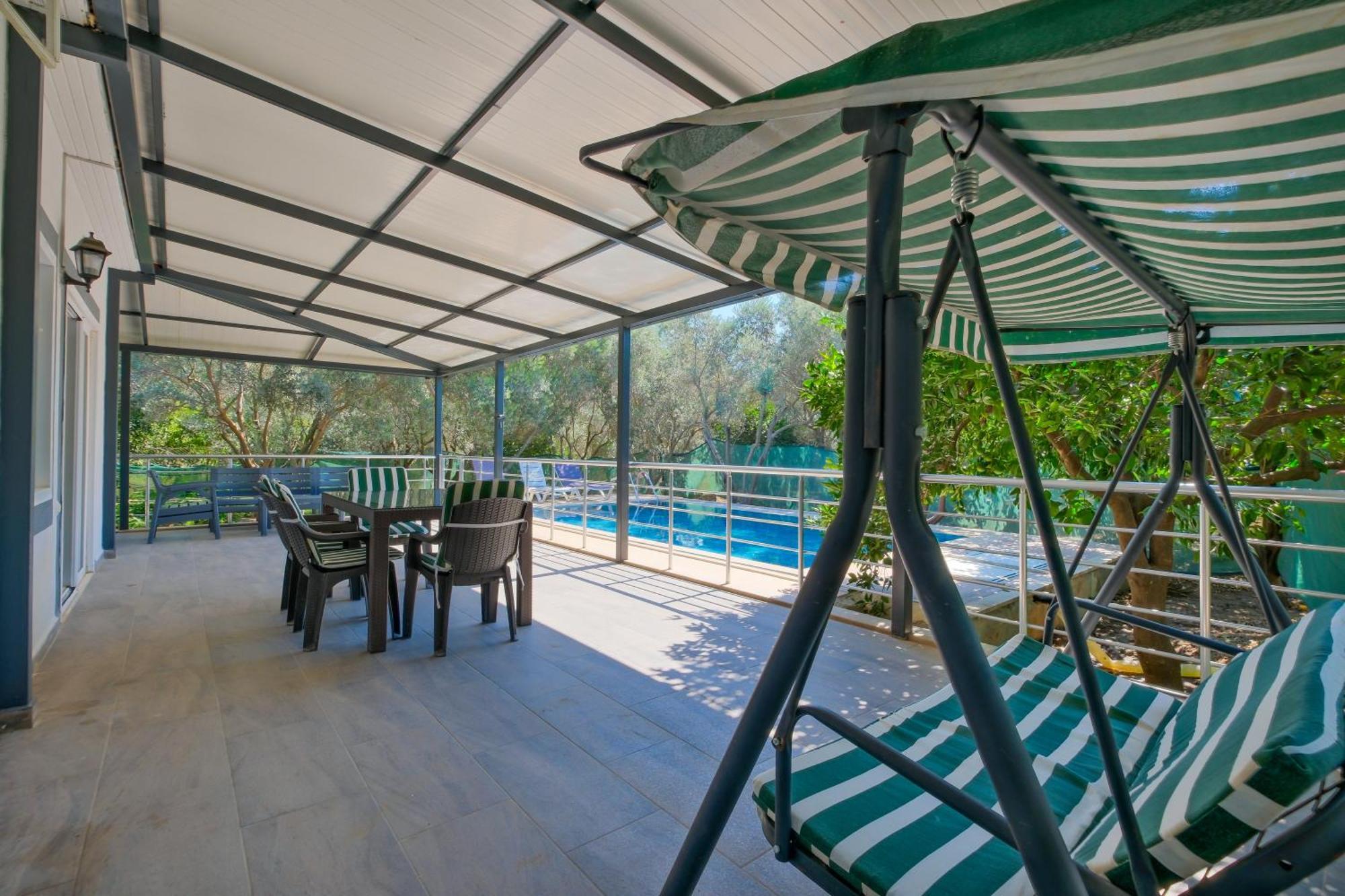 Avci Villa-fethiye 3+1 In Garden With Private Pool, 10 Minutes To The Beach Villa Fethiye