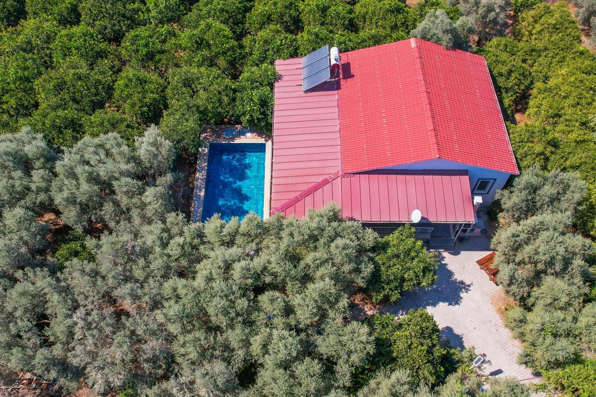 Avci Villa-fethiye 3+1 In Garden With Private Pool, 10 Minutes To The Beach * Fethiye