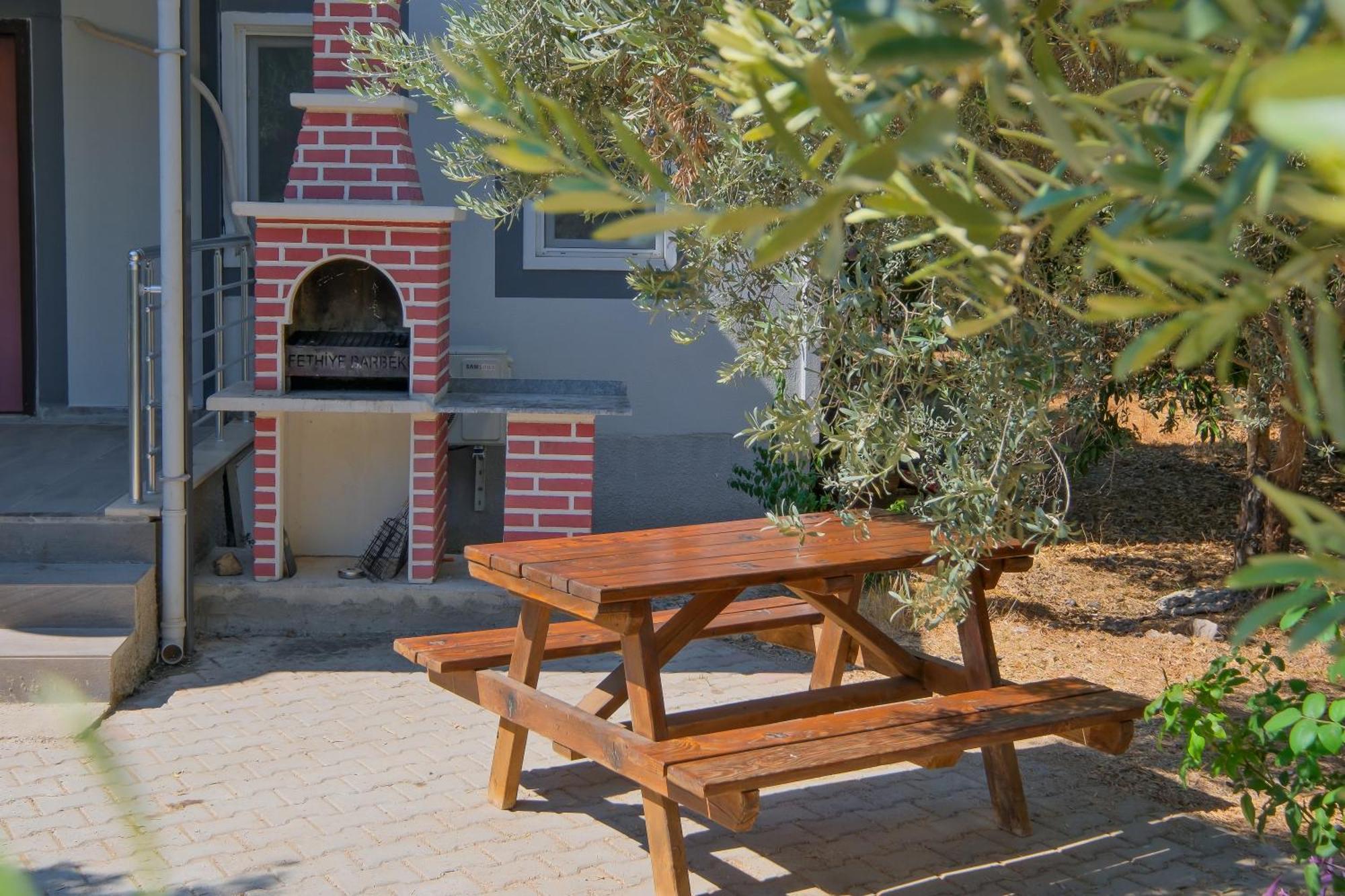Villa Avci Villa-fethiye 3+1 In Garden With Private Pool, 10 Minutes To The Beach *