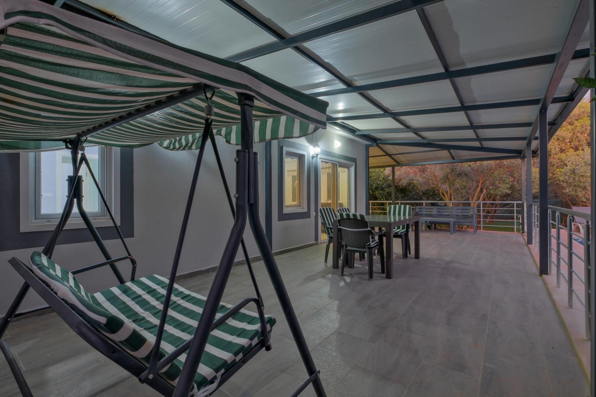 Villa Avci Villa-fethiye 3+1 In Garden With Private Pool, 10 Minutes To The Beach