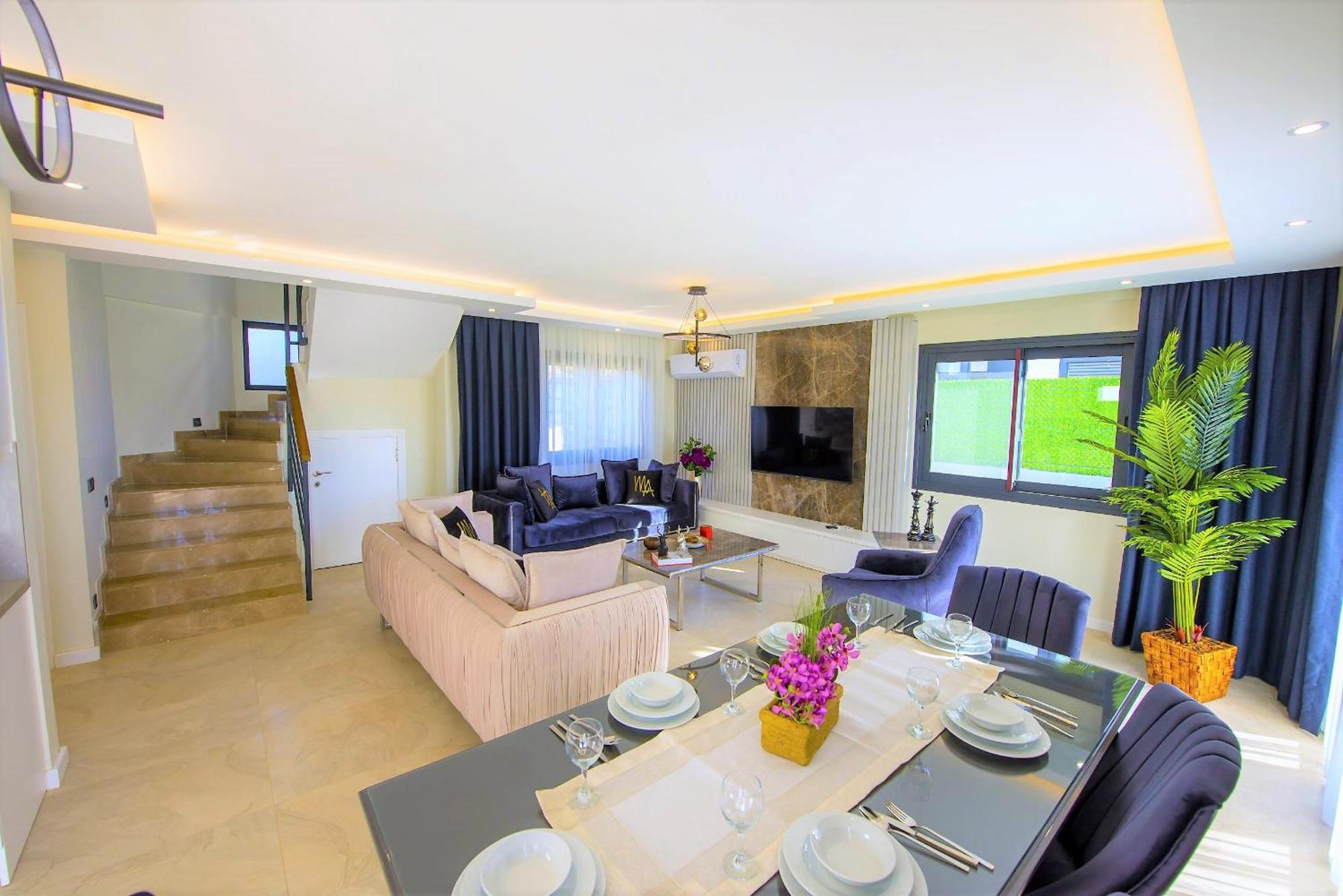 Oeluedeniz Ovacik 4 1 Salon 8 Kisilik Tatil Villasi *