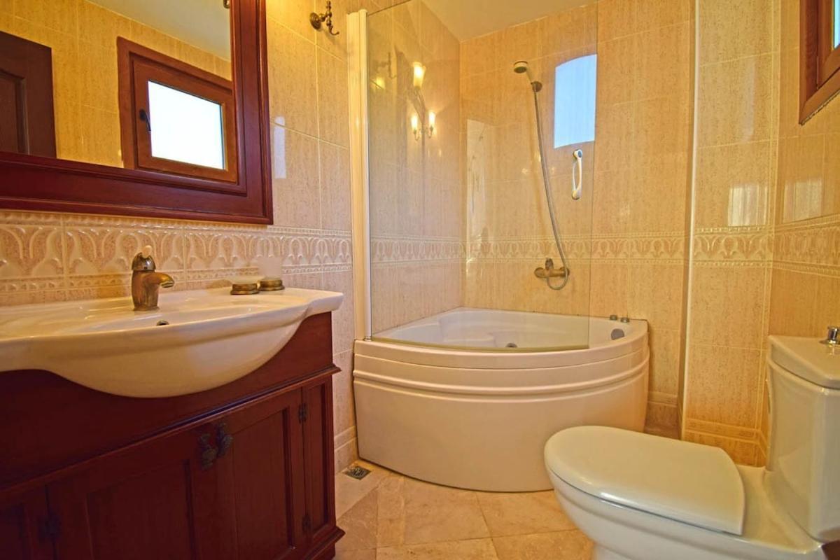Oeluedeniz Luxurlifevillas 9