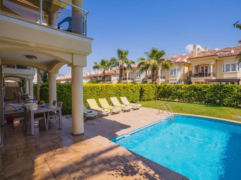 Villa Calista Denize Sifir 8 Kisilik Pearl 7 *