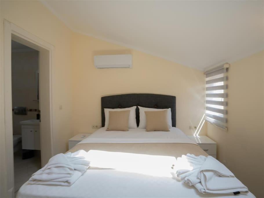 De Denize Sifir 8 Kisilik Oyster 1 Villa Fethiye
