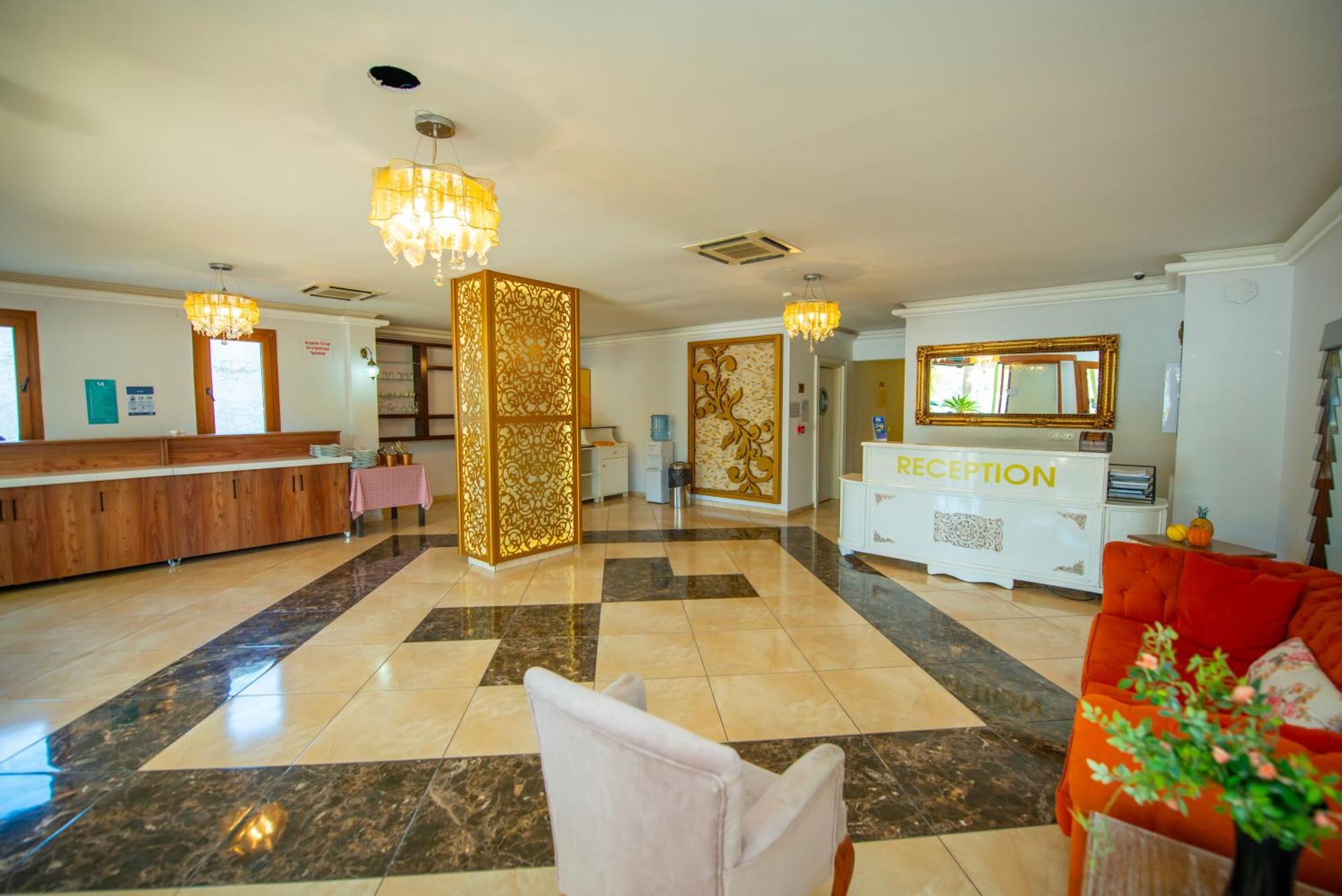 Cennet Life Hotel 3*