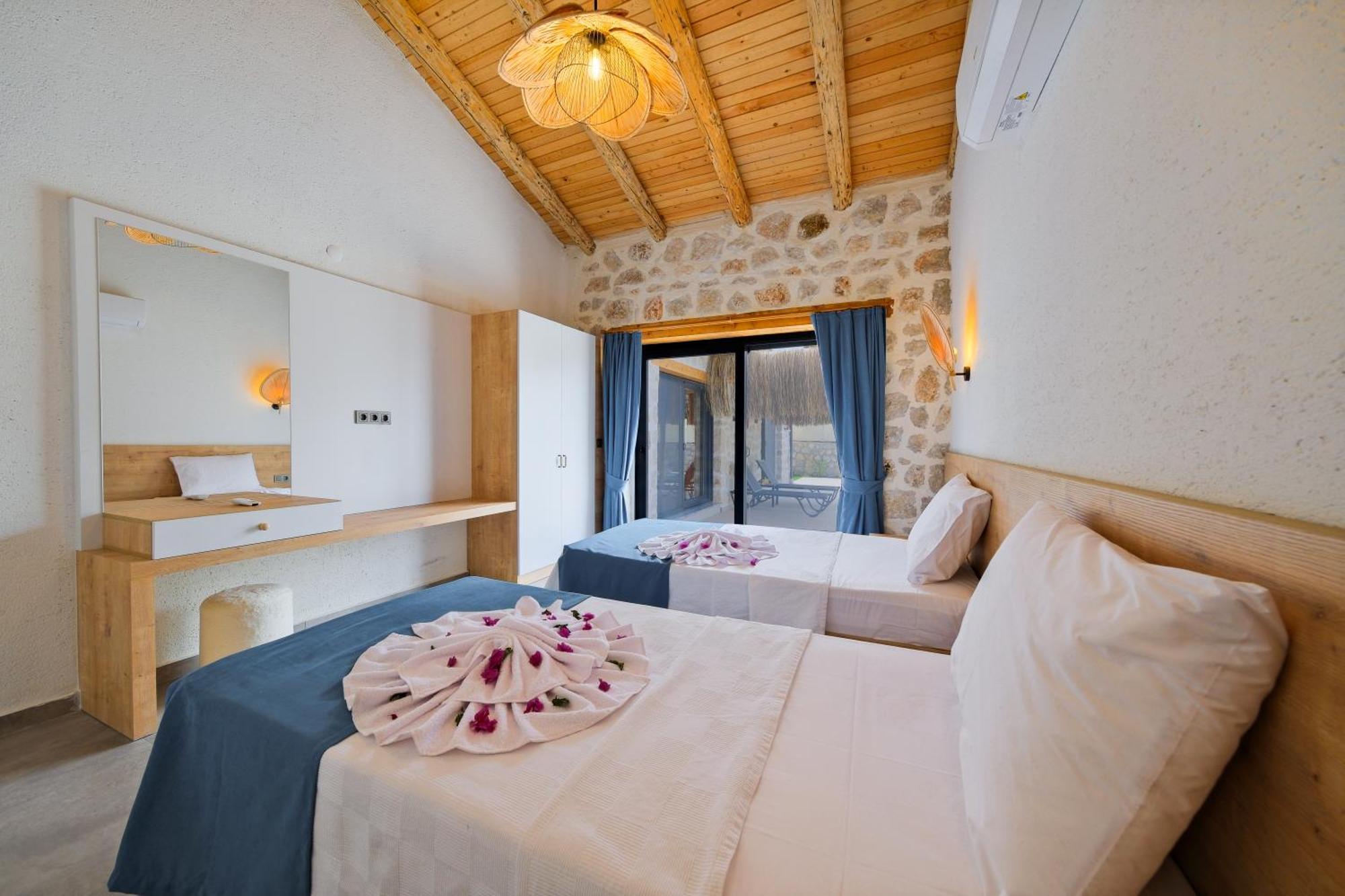 Sevalin Villa