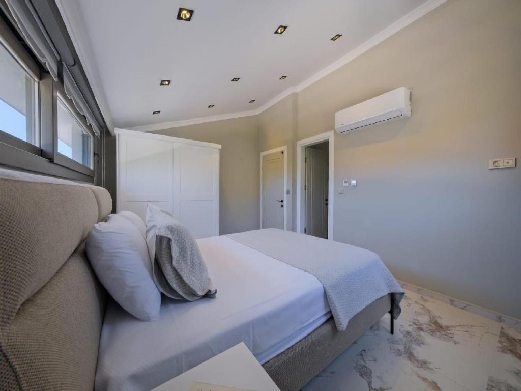 Villa Oludeniz Luxury With Two Pools Fethiye