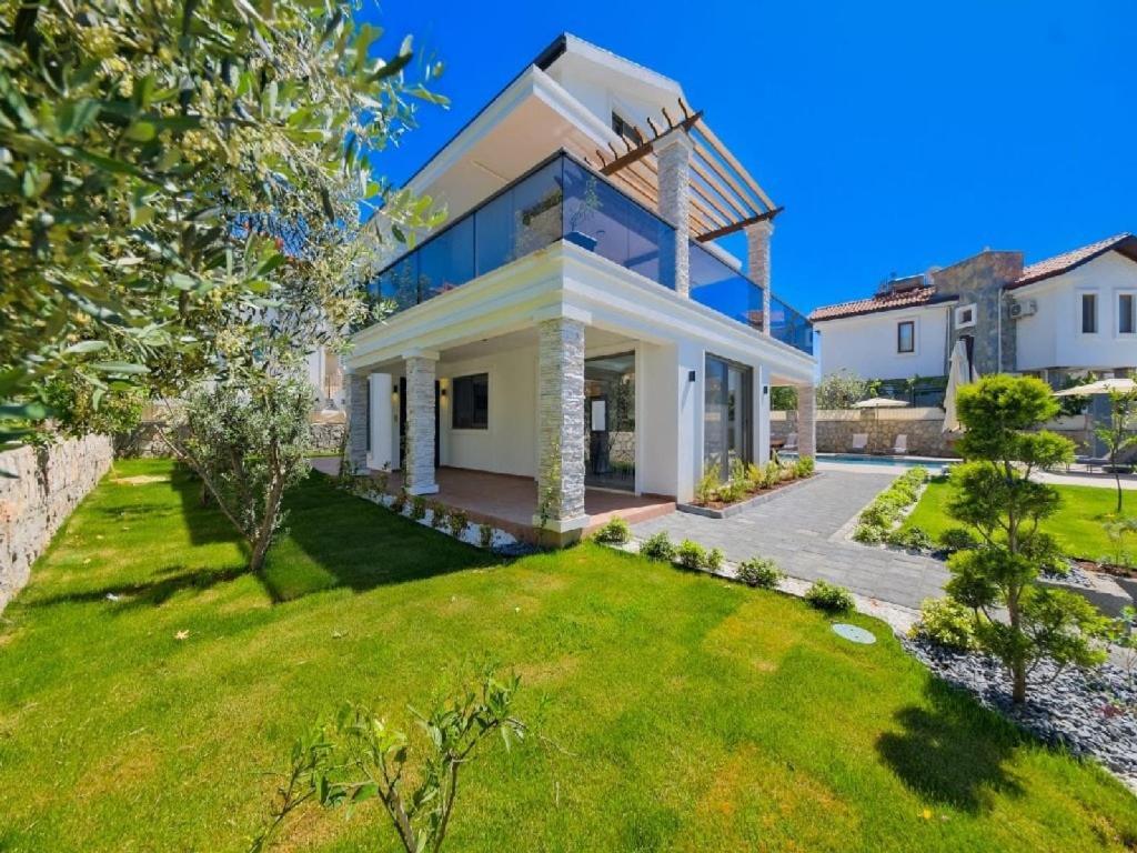 Villa Oludeniz Luxury With Two Pools *