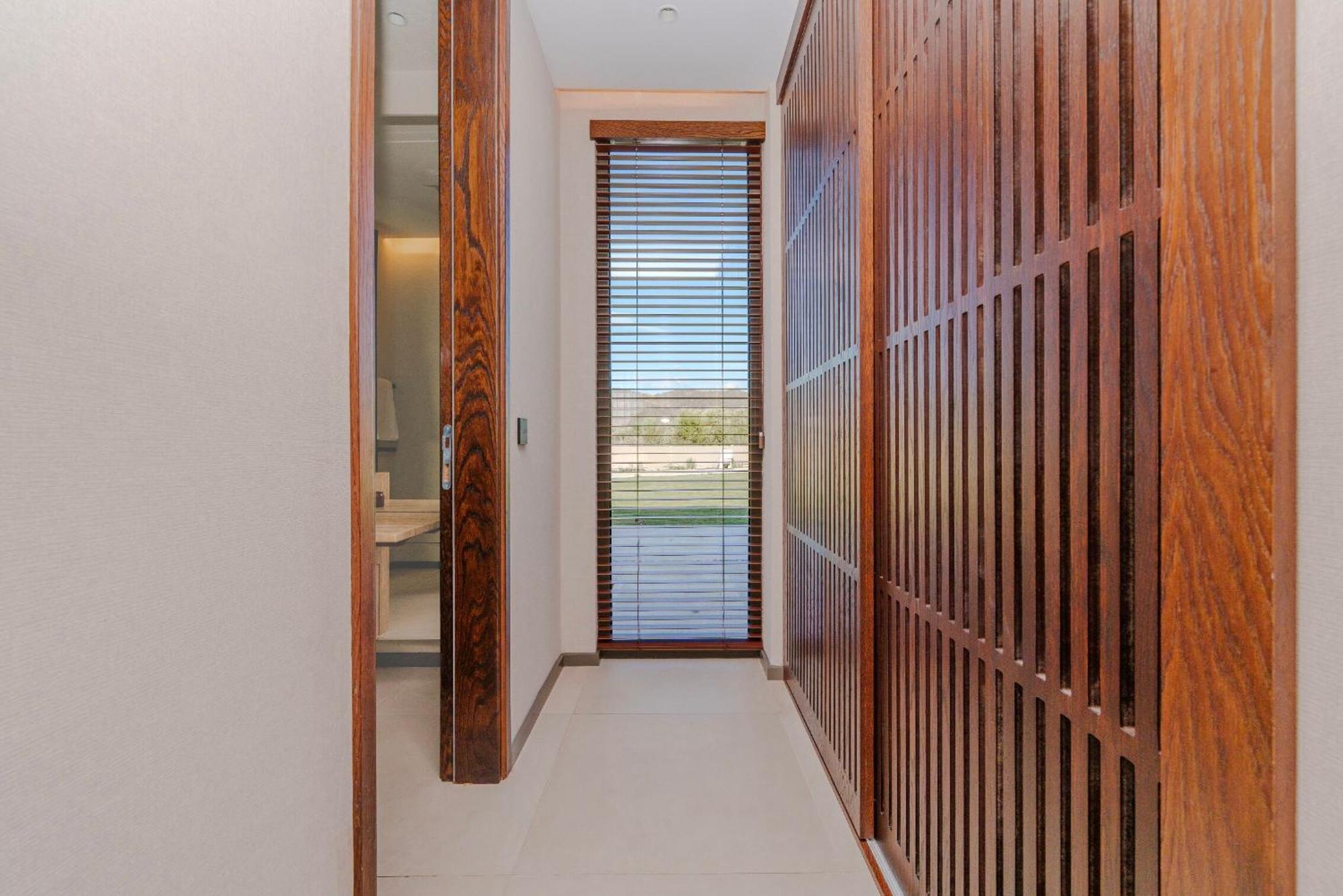 Villa Silence