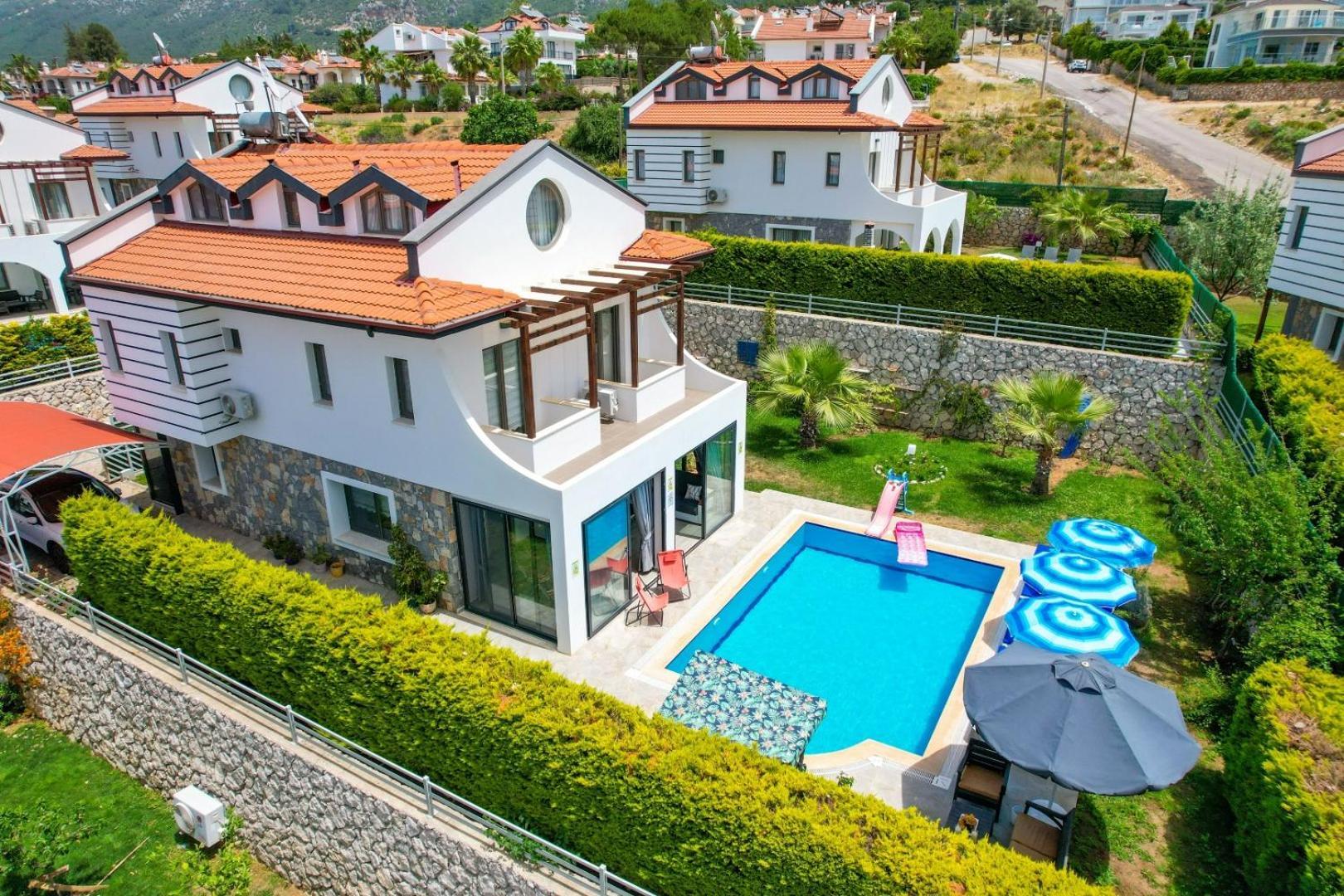 Lorenzo- 4 Bedroom Holiday Villa In Hisaronu Villa *
