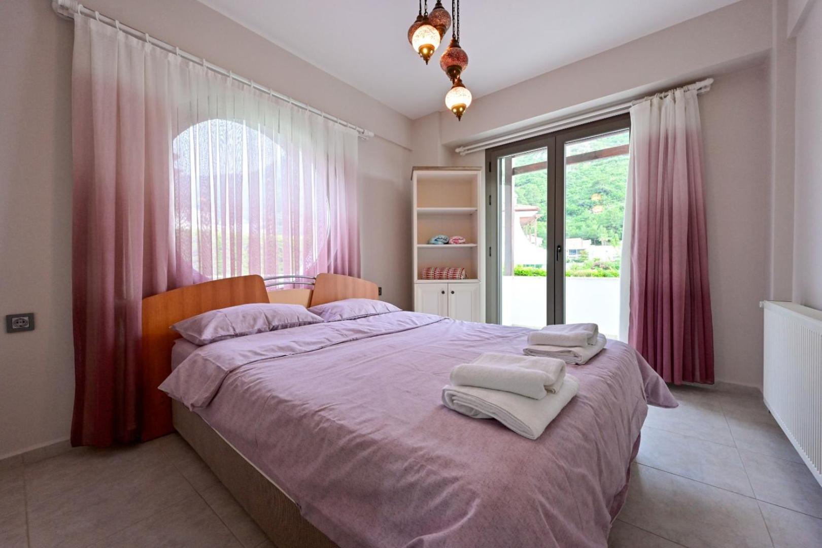 Lorenzo- 4 Bedroom Holiday Villa In Hisaronu Fethiye
